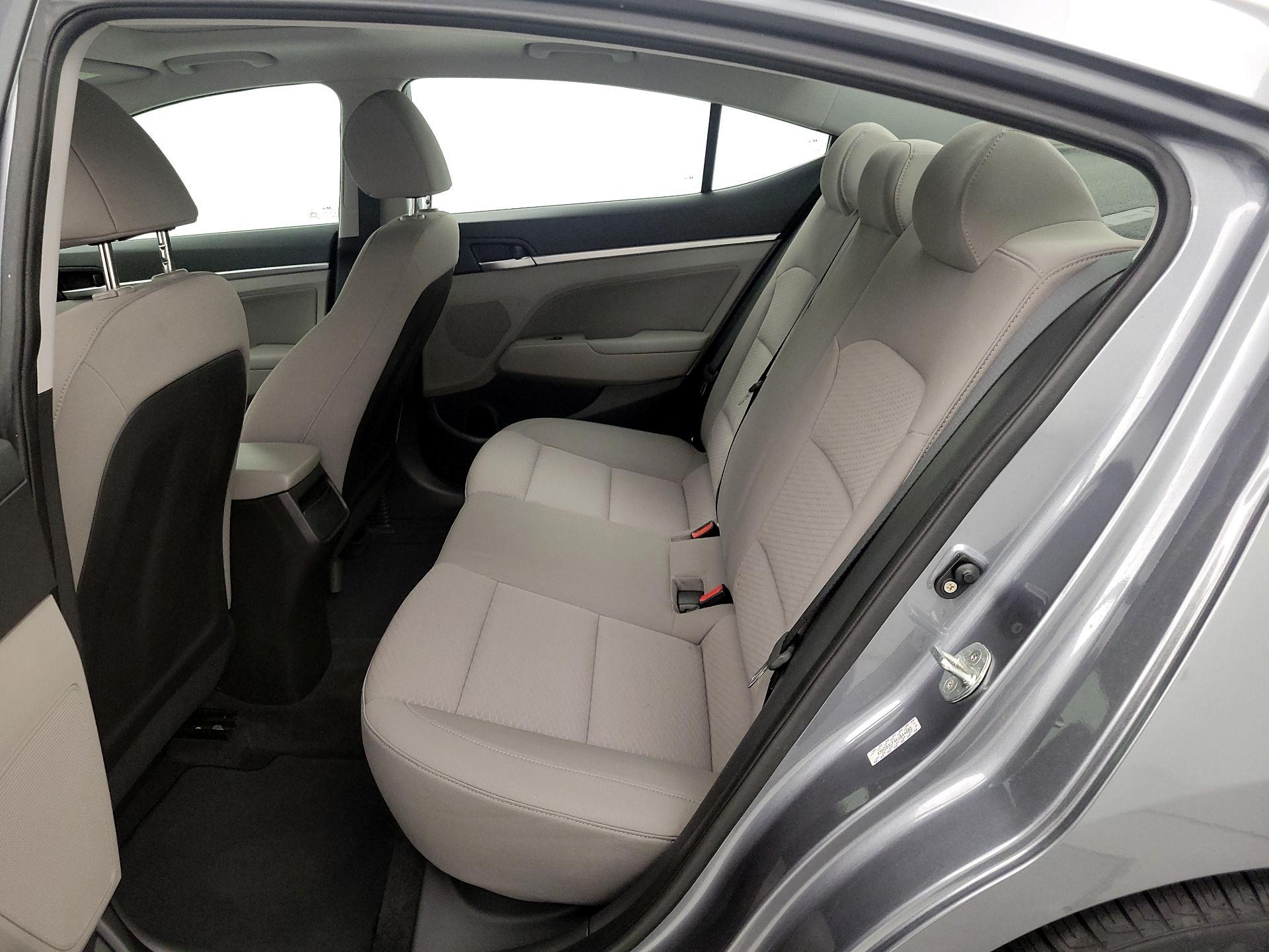 Thumbnail: 2019 Hyundai Elantra - 19