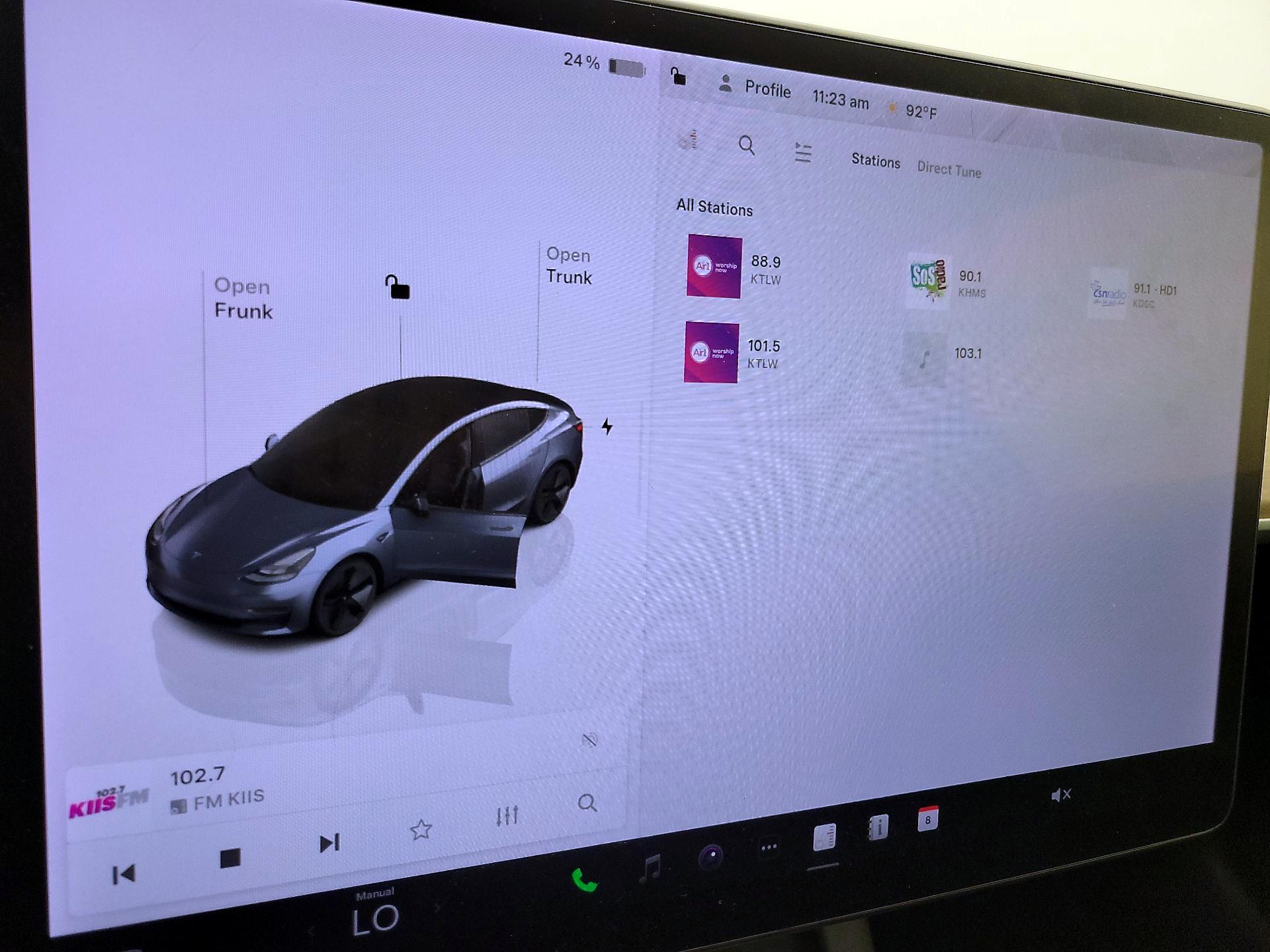 Thumbnail: 2022 Tesla Model 3 - 15