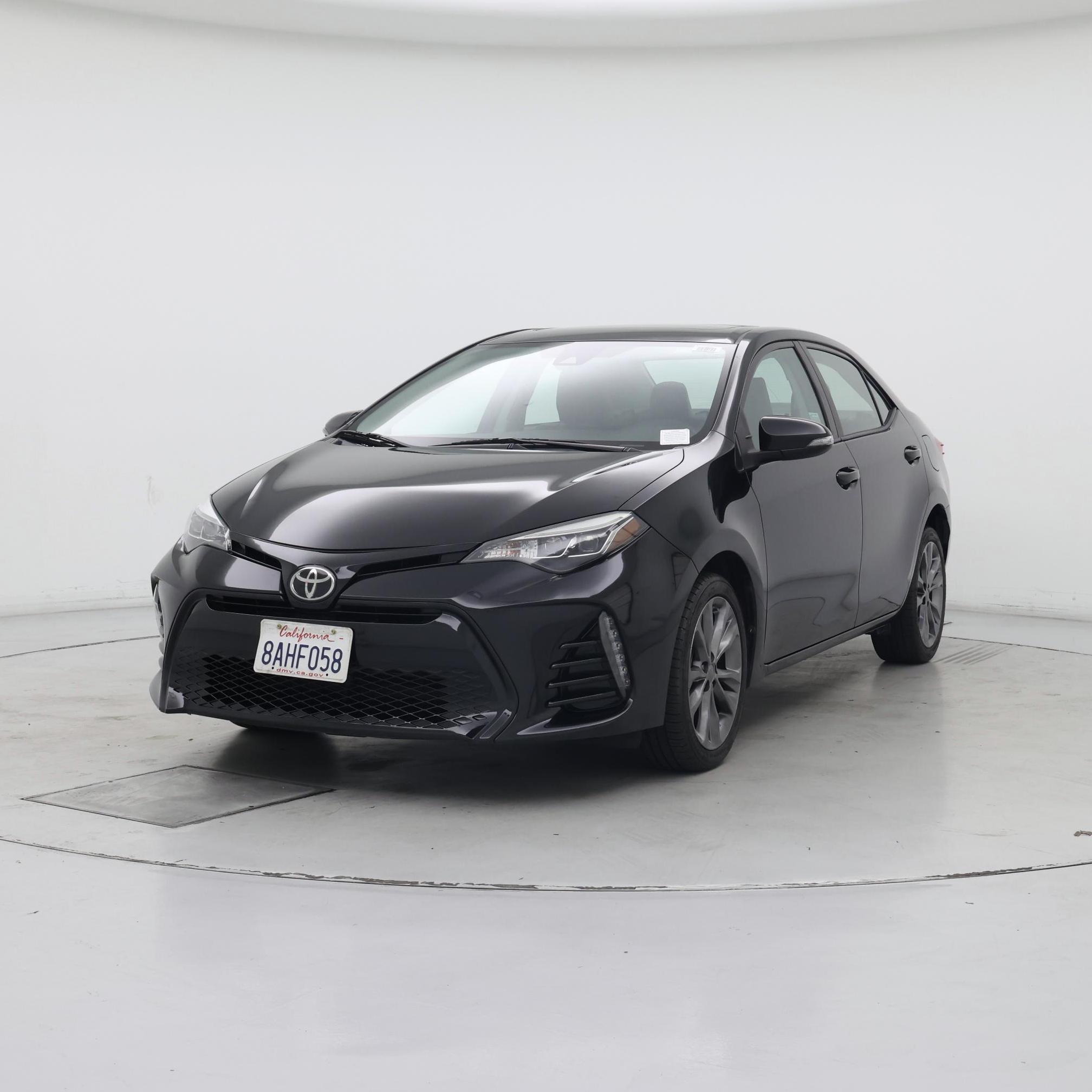 Thumbnail: 2017 Toyota Corolla - 4