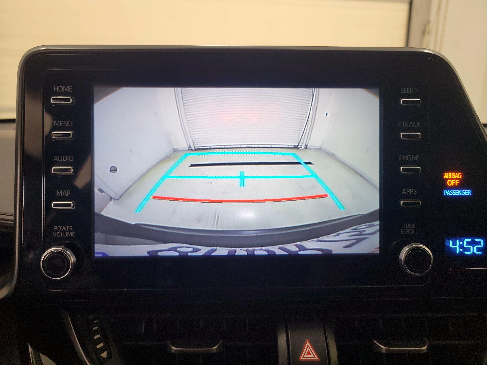 Thumbnail: 2019 Toyota C-HR - 14