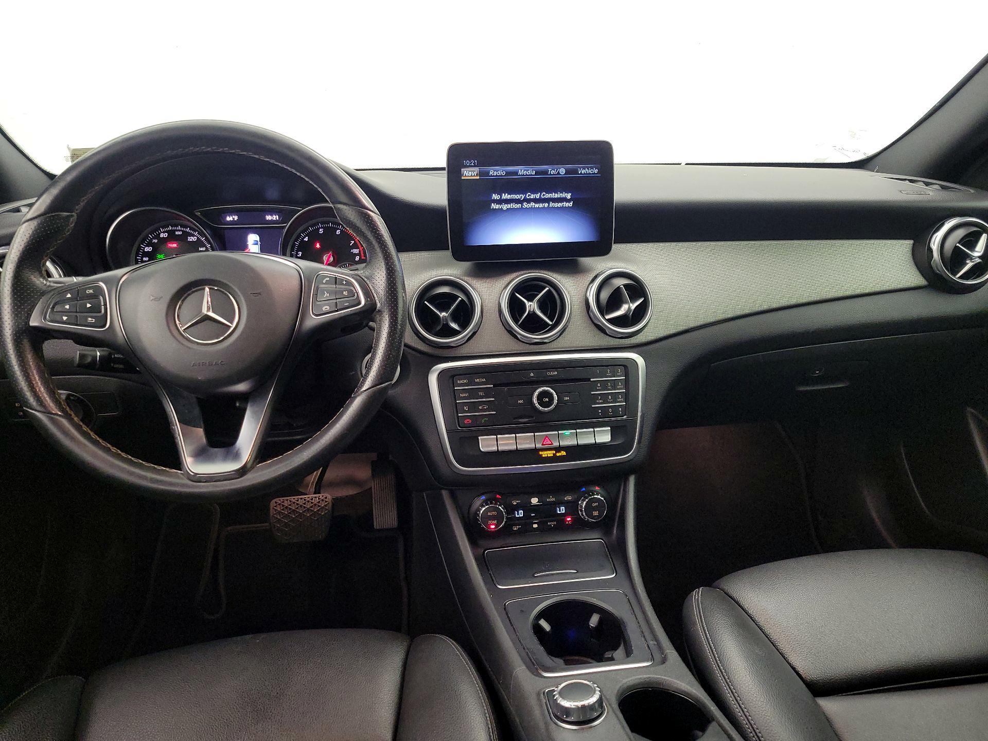 Thumbnail: 2018 Mercedes-Benz GLA - 9