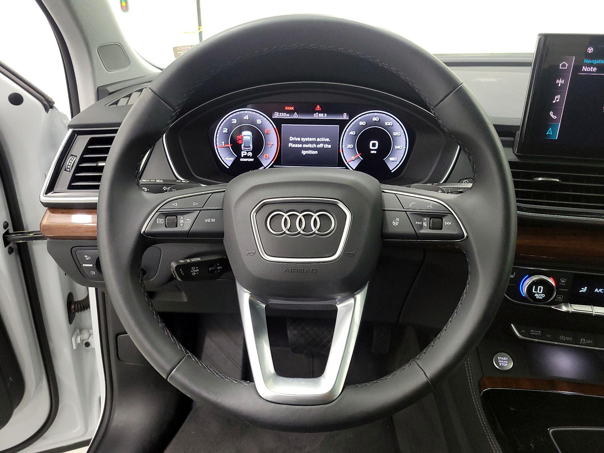 Thumbnail: 2024 Audi Q5 - 10