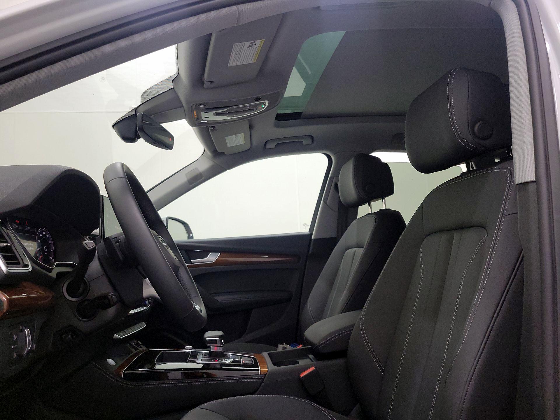 Thumbnail: 2024 Audi Q5 - 20