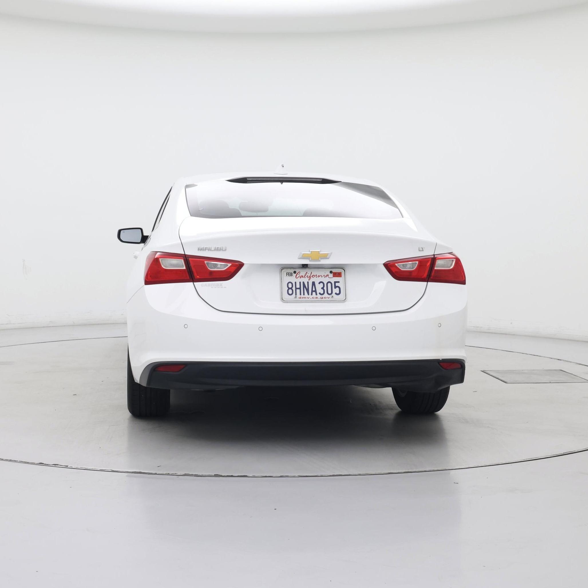 Thumbnail: 2018 Chevrolet Malibu - 6