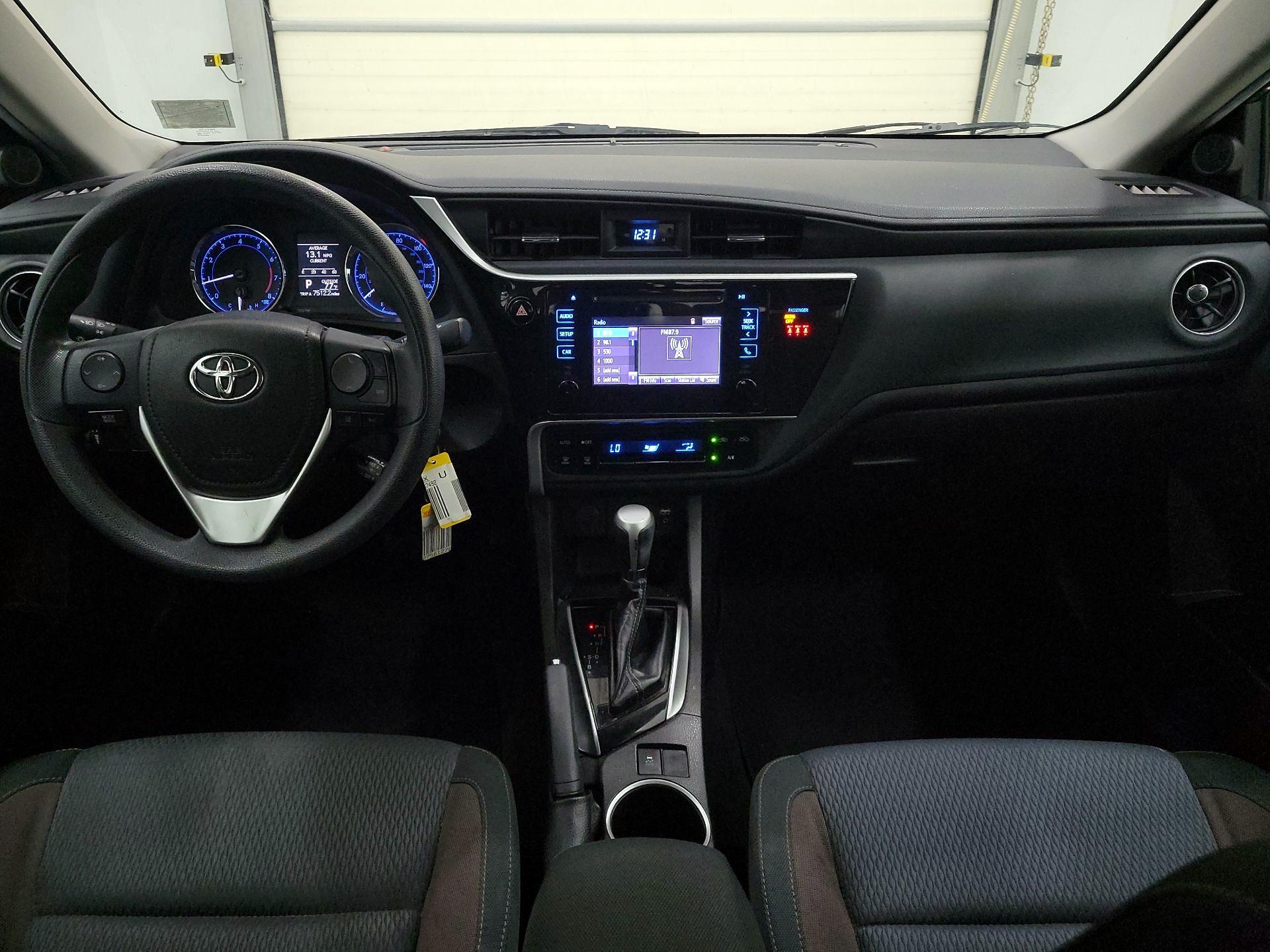 Thumbnail: 2019 Toyota Corolla - 9