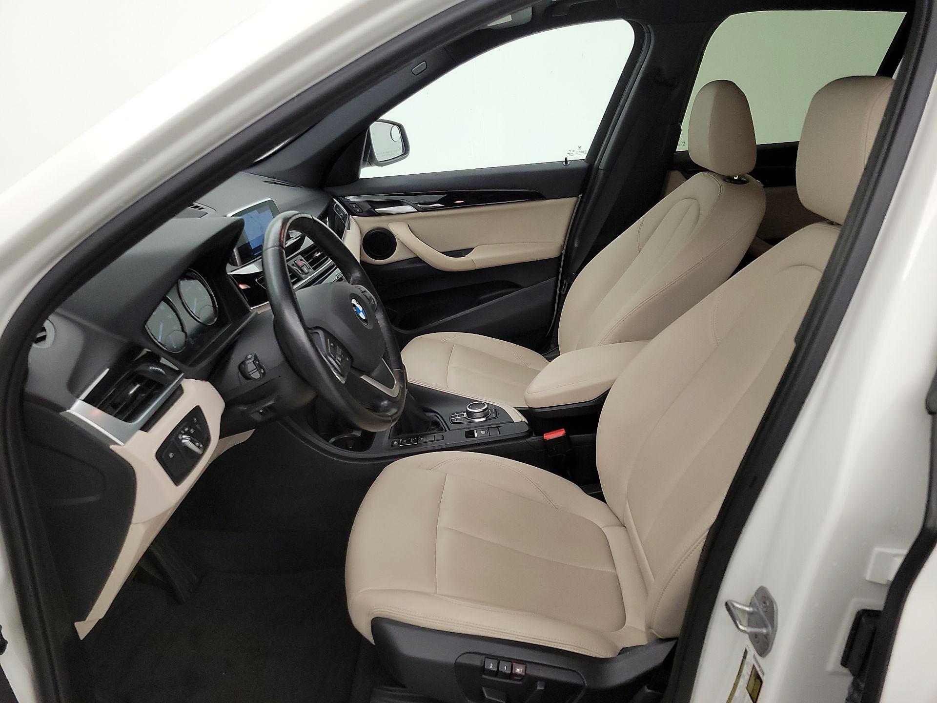 Thumbnail: 2019 BMW X1 - 11