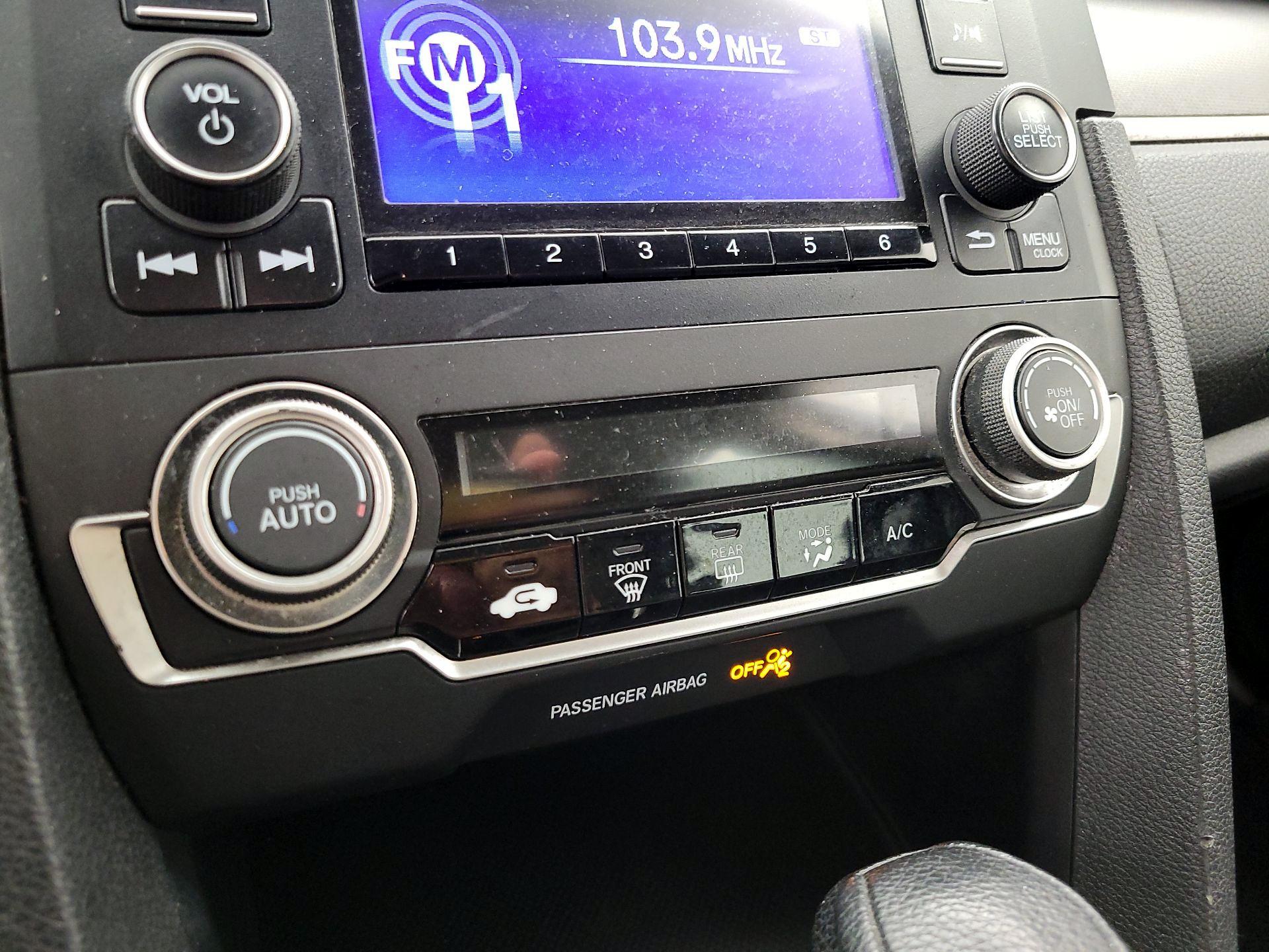 Thumbnail: 2016 Honda Civic - 15