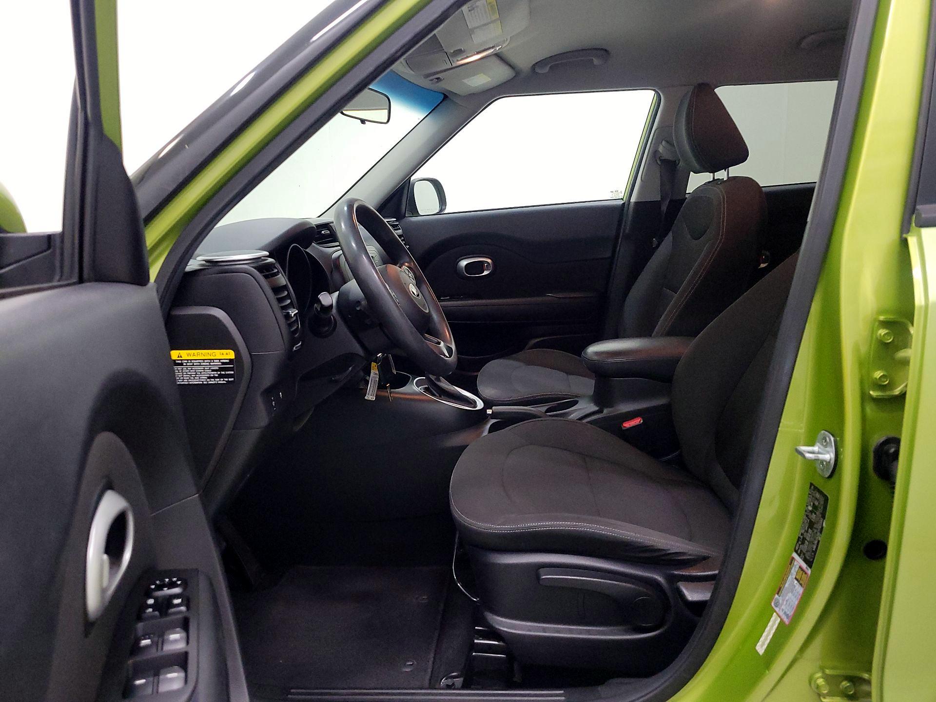 Thumbnail: 2014 Kia Soul - 11