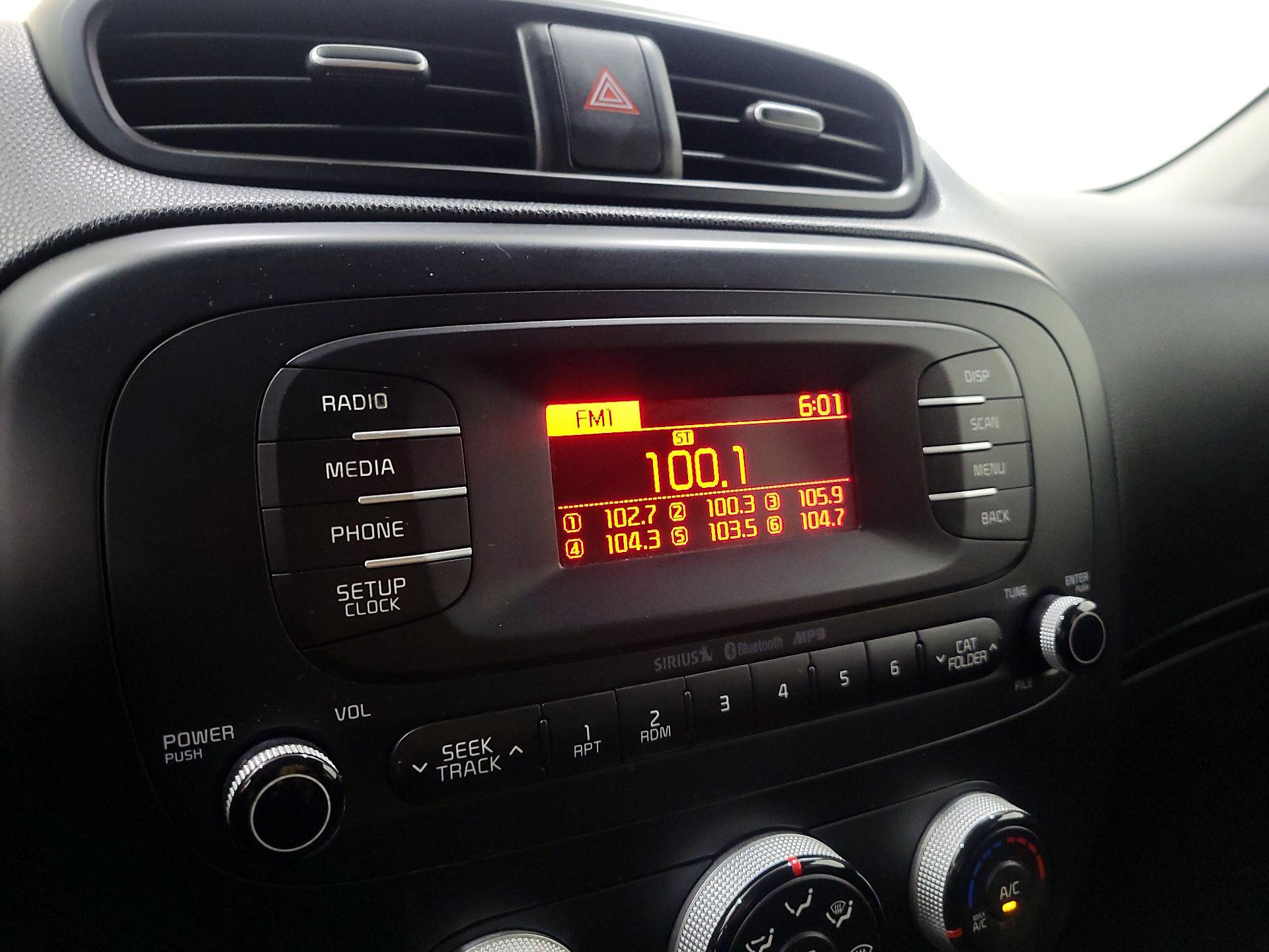 Thumbnail: 2014 Kia Soul - 14