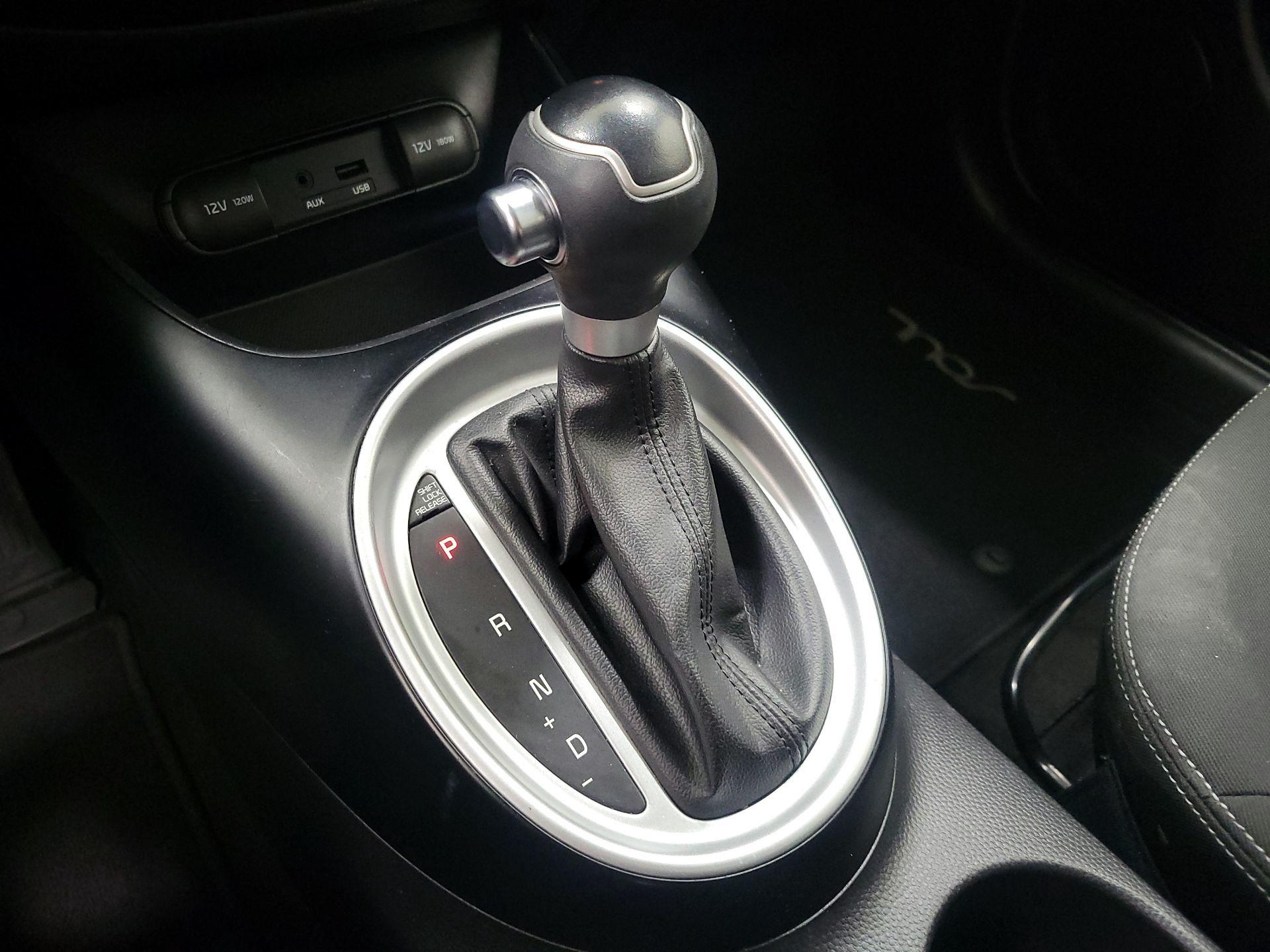 Thumbnail: 2014 Kia Soul - 16