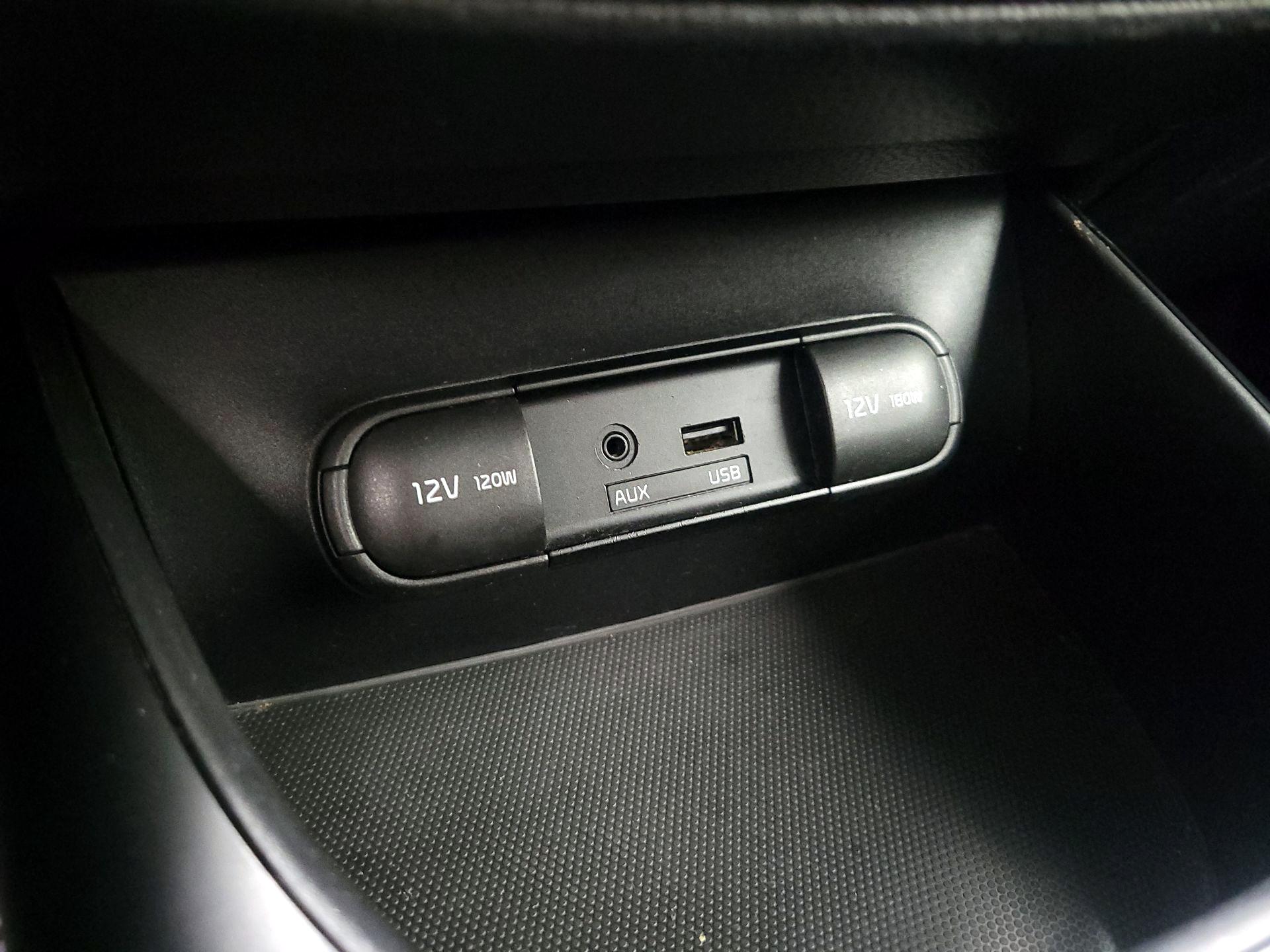 Thumbnail: 2014 Kia Soul - 17