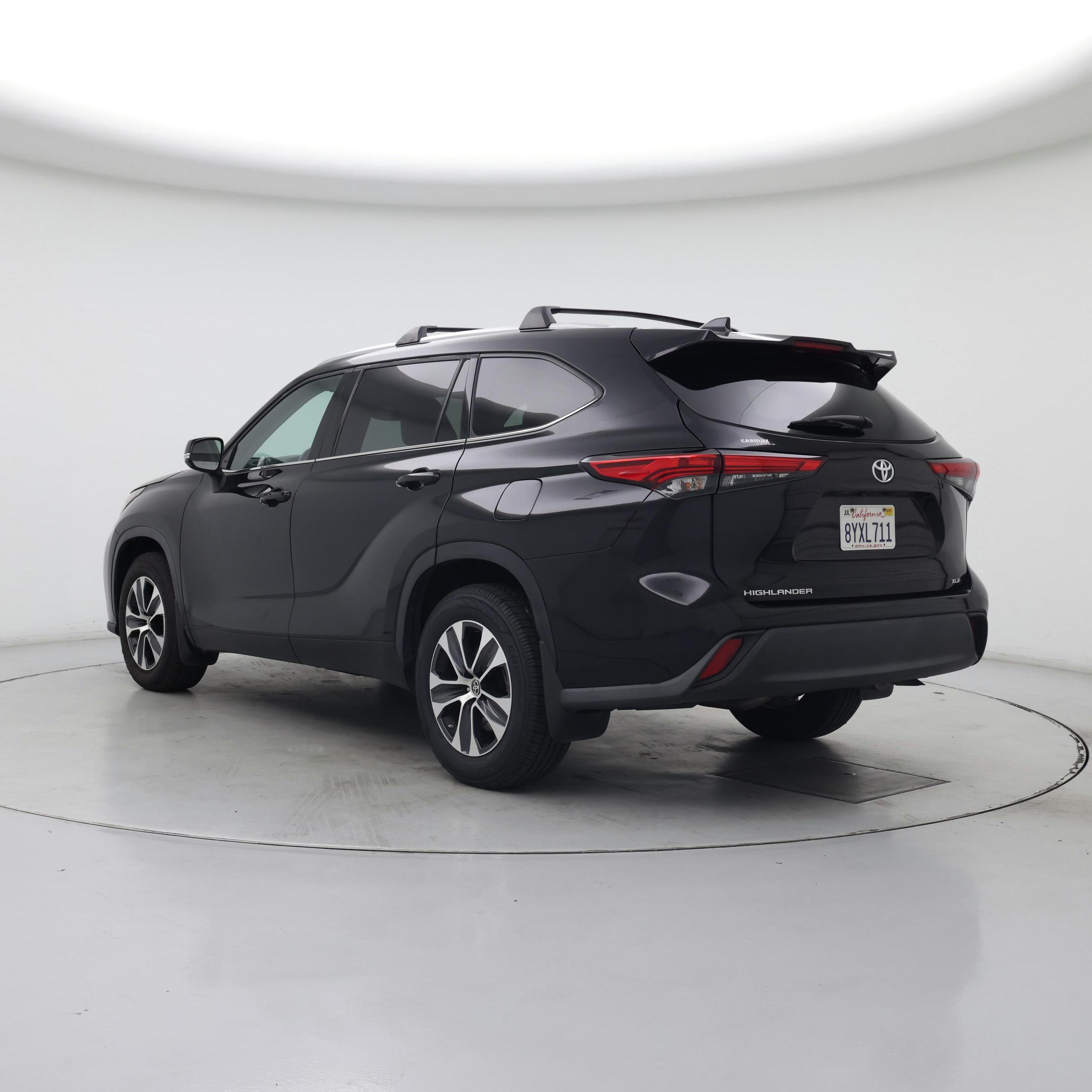 Thumbnail: 2021 Toyota Highlander - 2