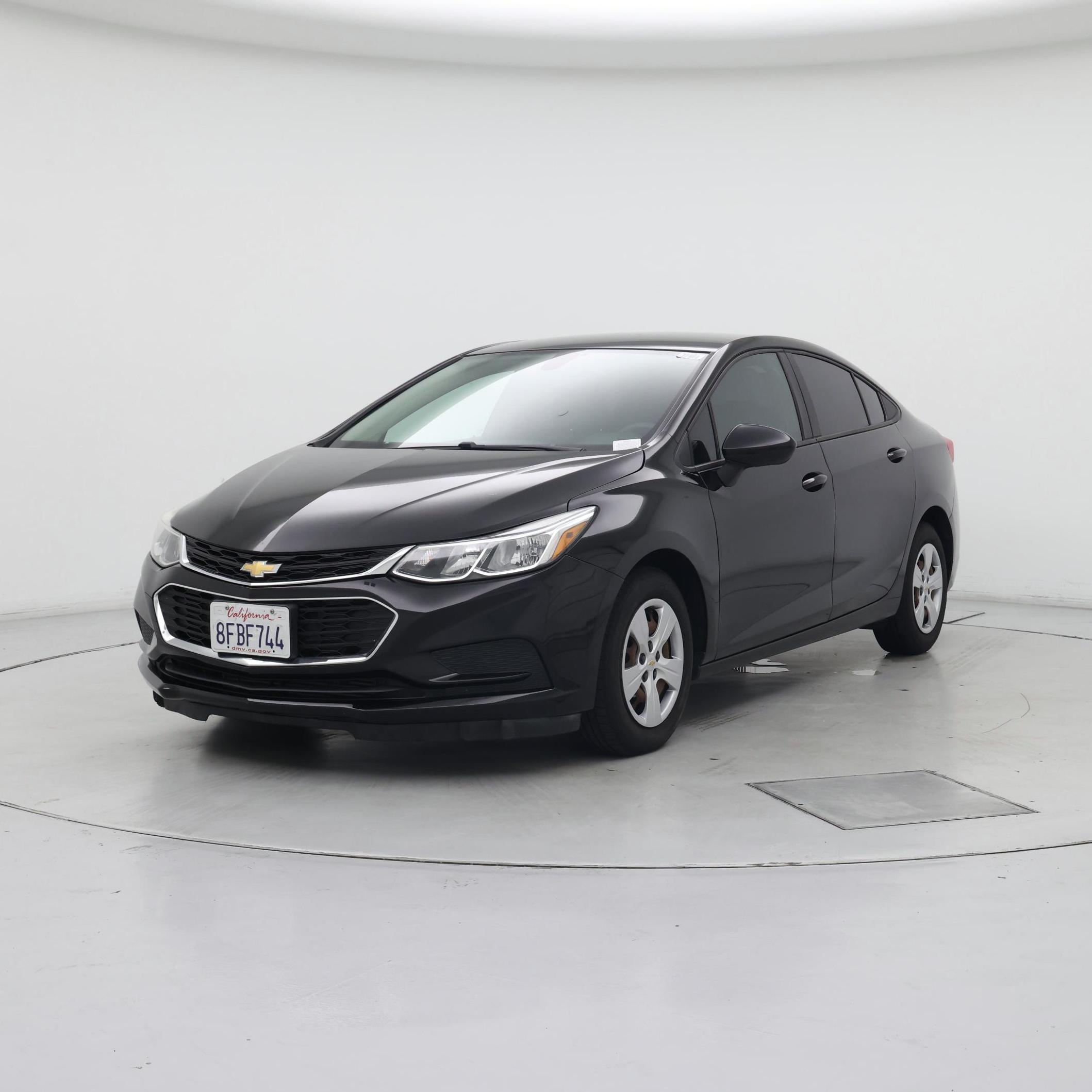 Thumbnail: 2018 Chevrolet Cruze - 4