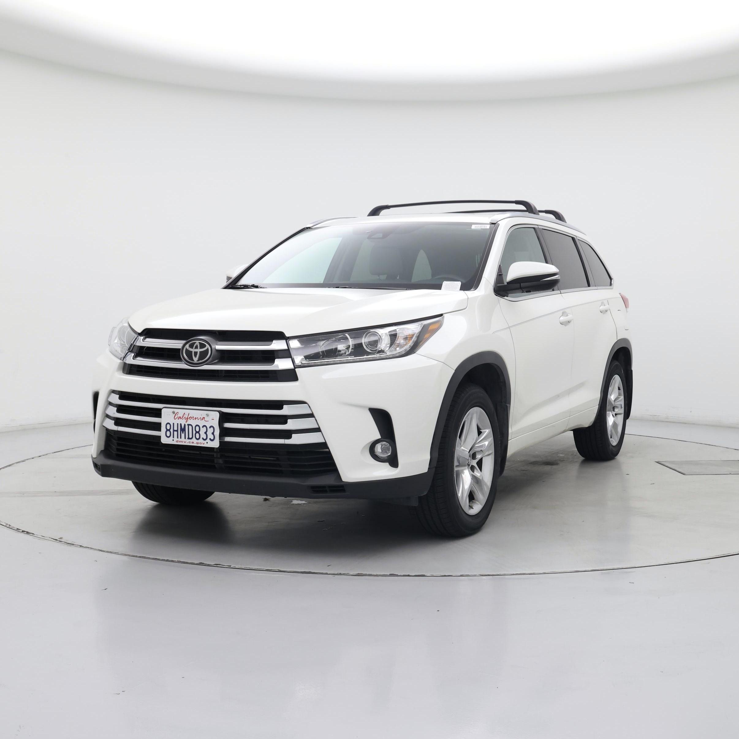 Thumbnail: 2019 Toyota Highlander - 4