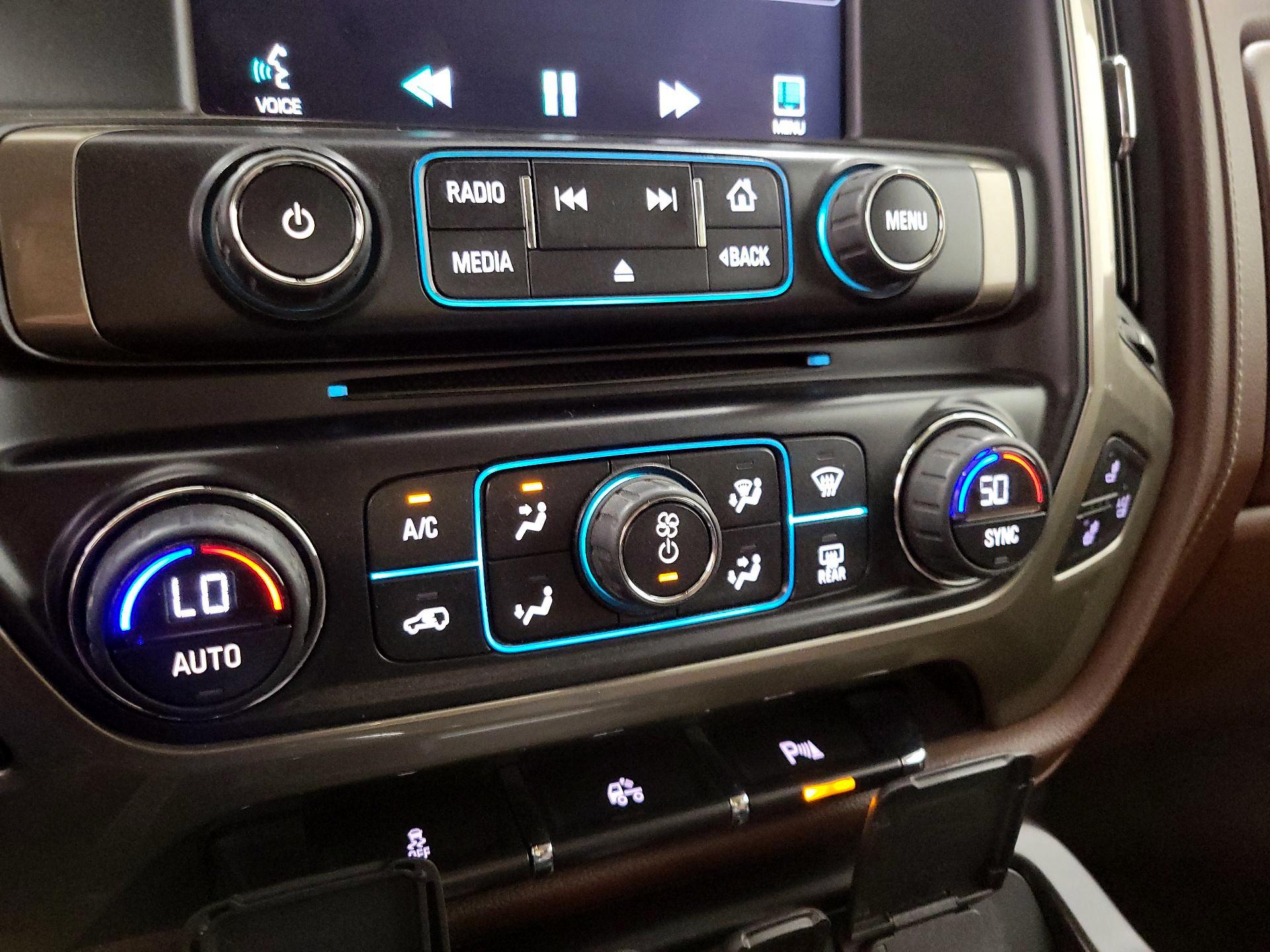 Thumbnail: 2014 Chevrolet Silverado 1500 - 16