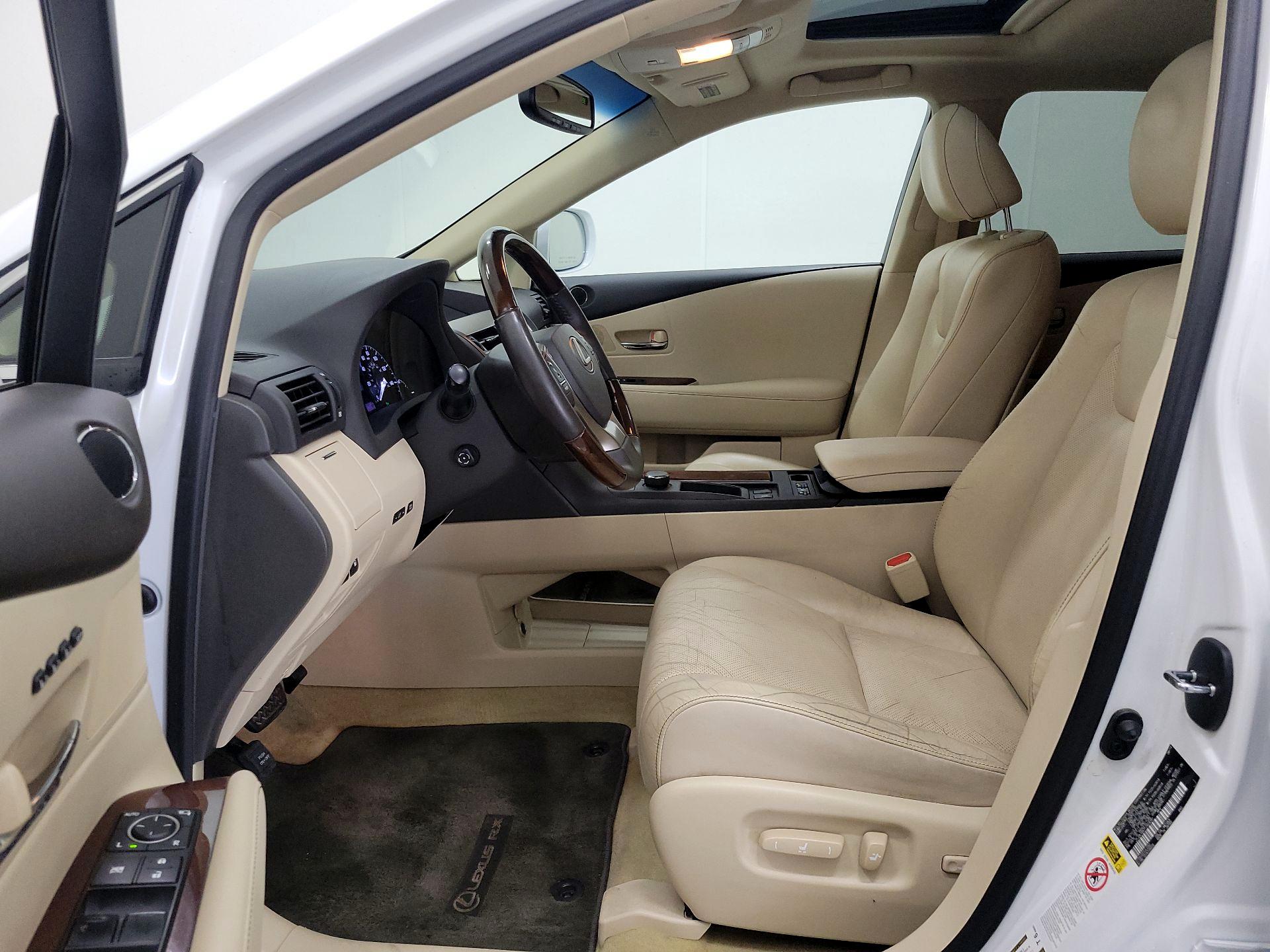 Thumbnail: 2015 Lexus RX - 11