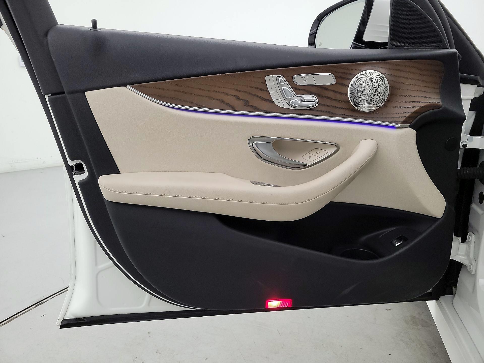 Thumbnail: 2021 Mercedes-Benz E-Class - 12