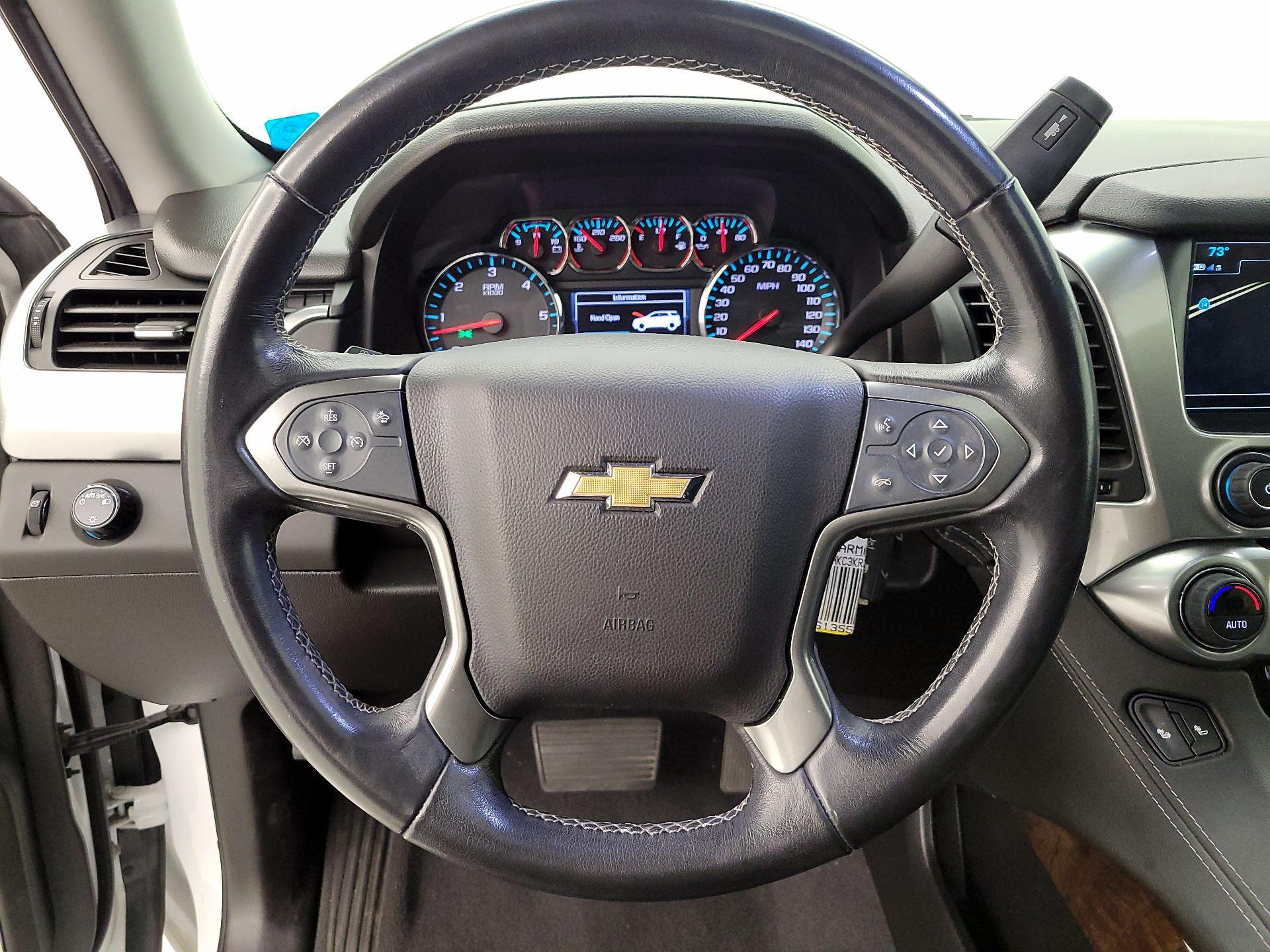 Thumbnail: 2019 Chevrolet Suburban - 10