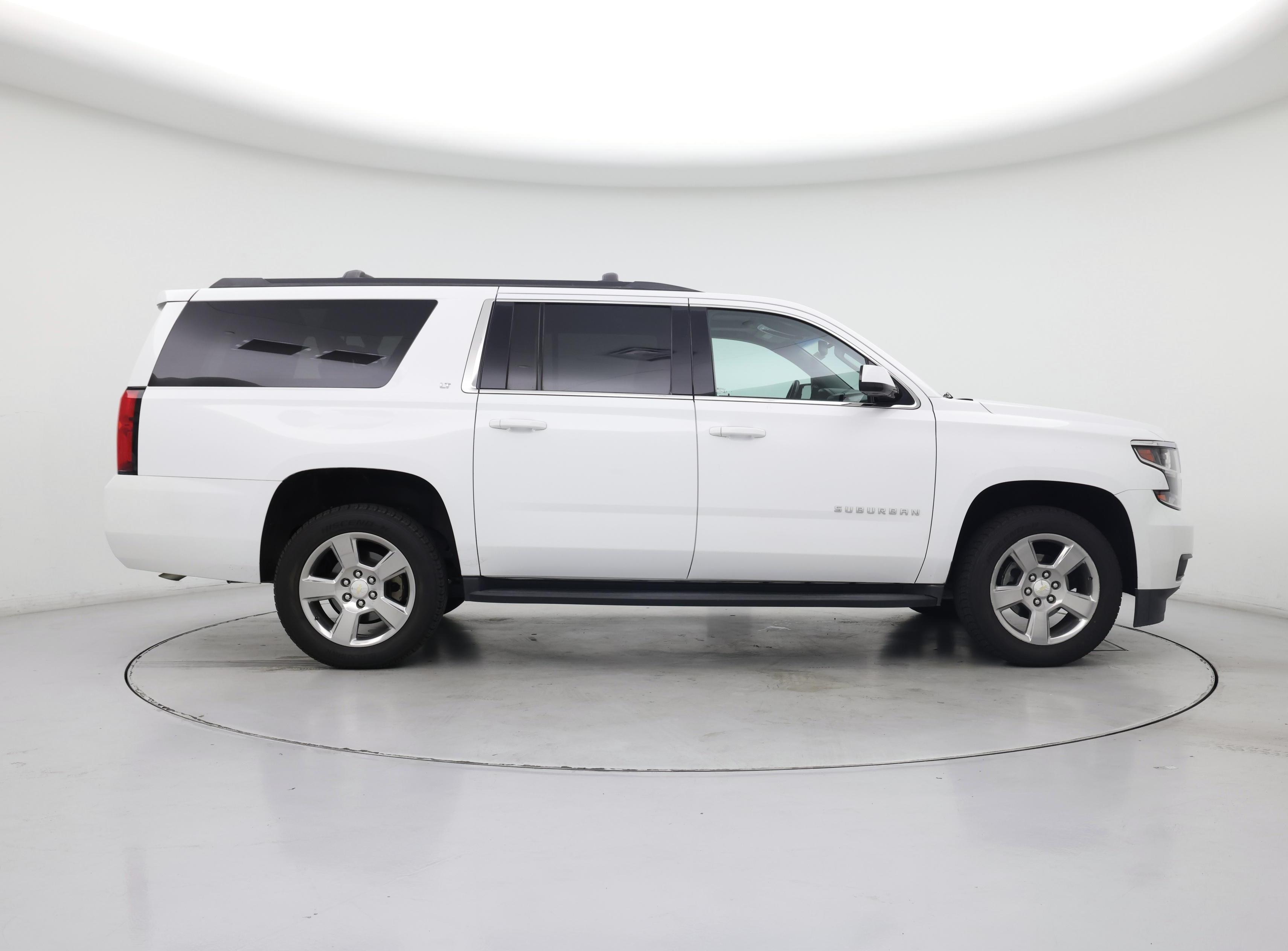 Thumbnail: 2019 Chevrolet Suburban - 7