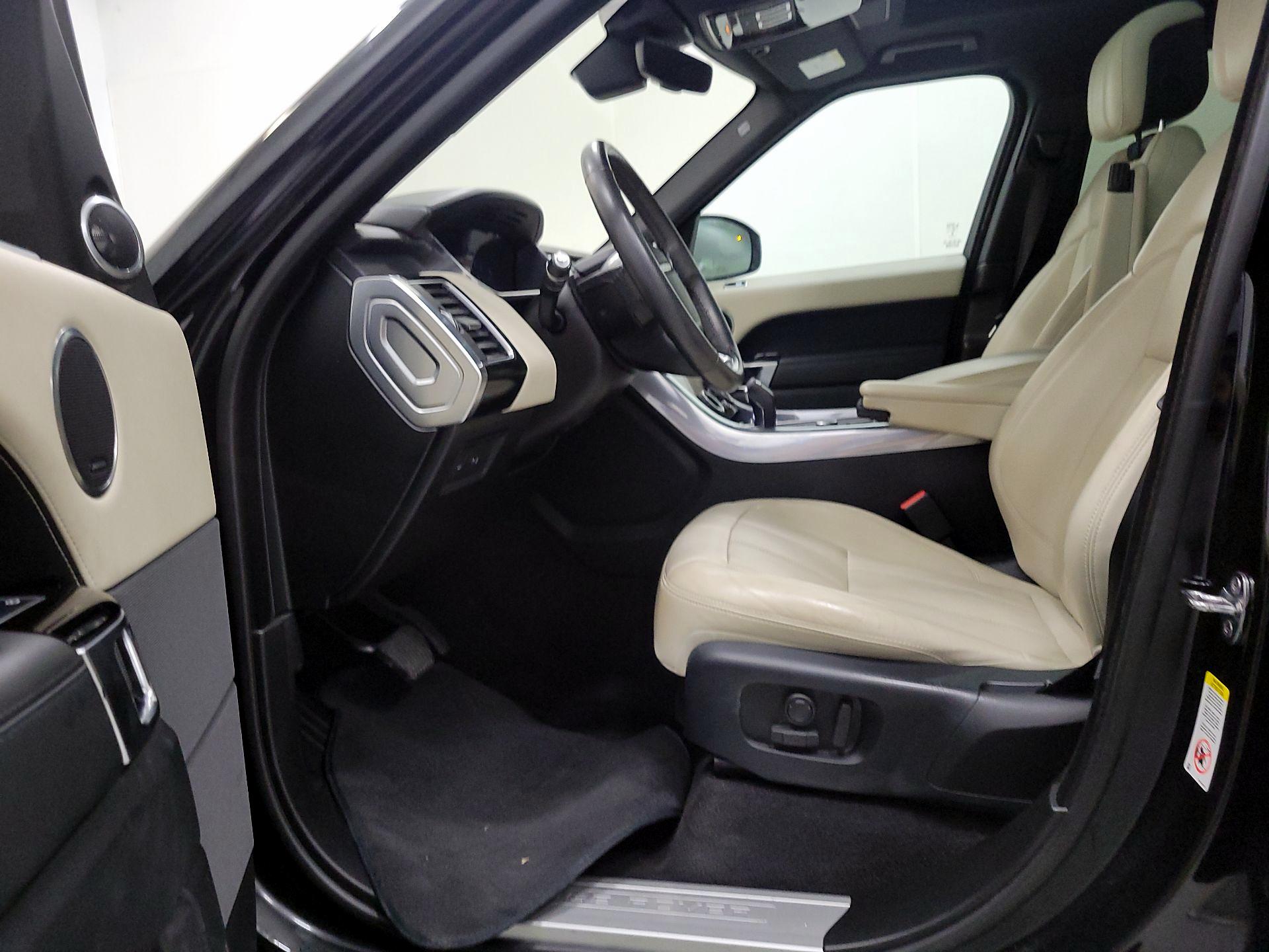 Thumbnail: 2019 Land Rover Range Rover Sport - 11