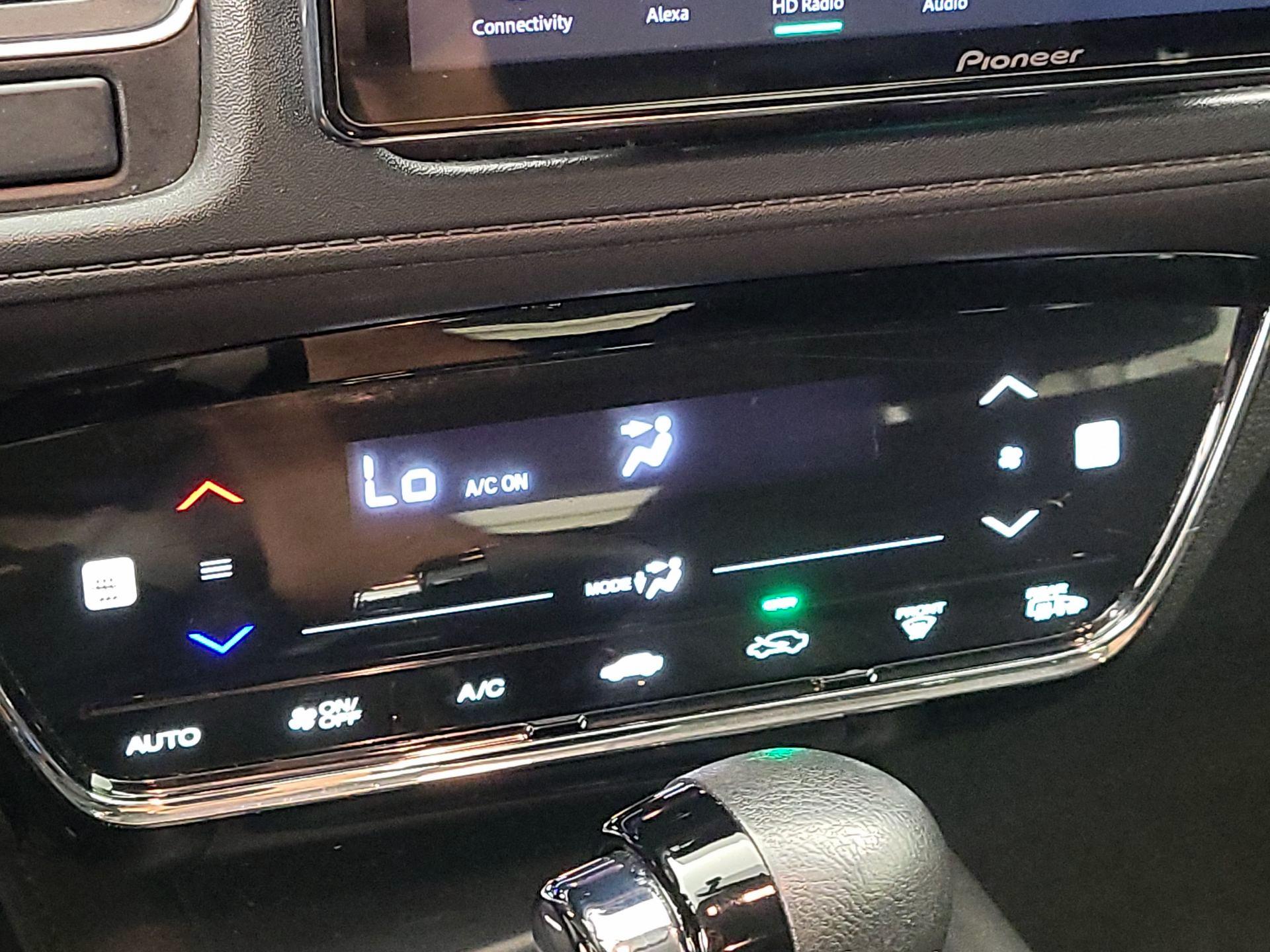 Thumbnail: 2018 Honda HR-V - 15