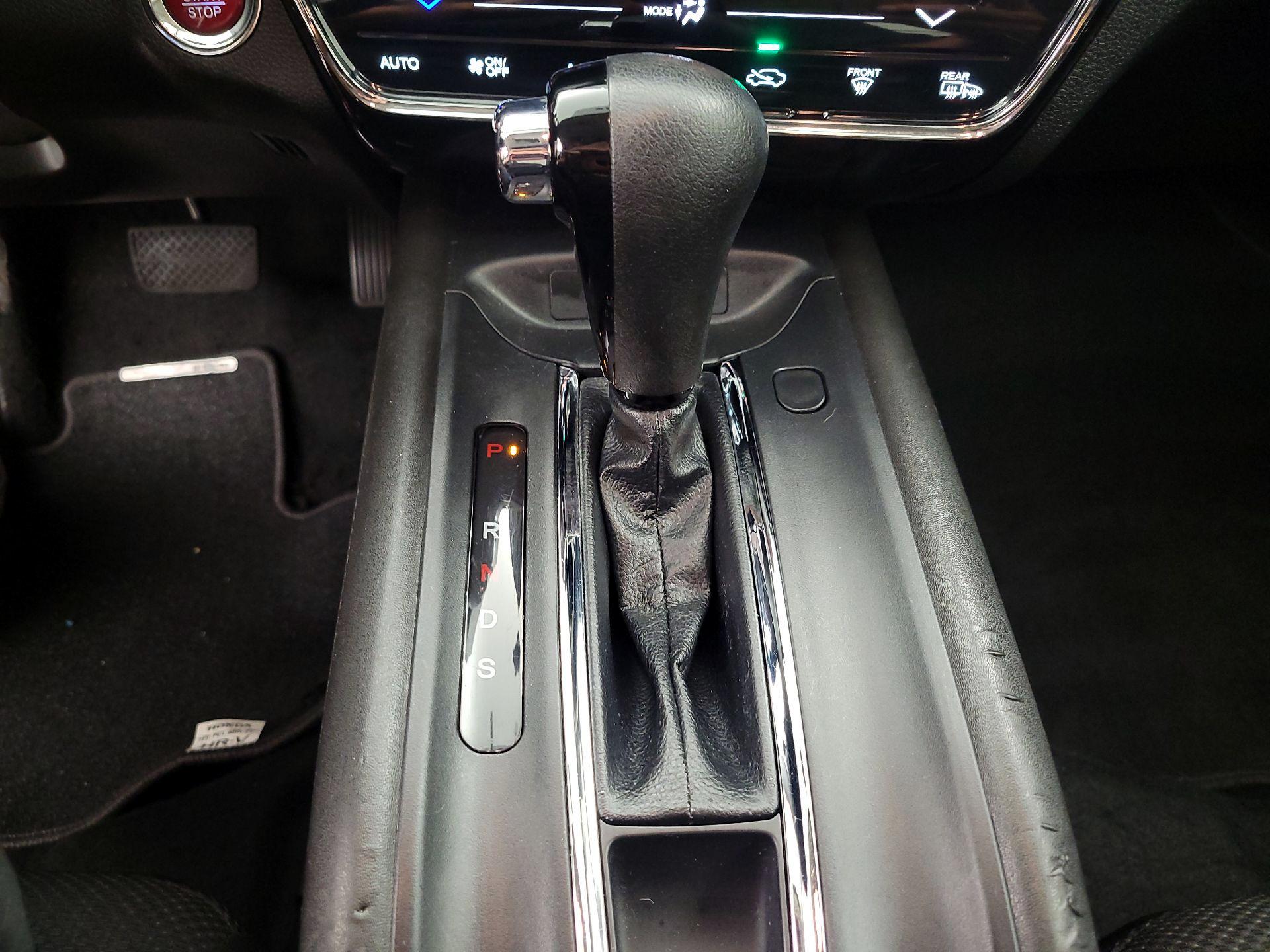 Thumbnail: 2018 Honda HR-V - 16