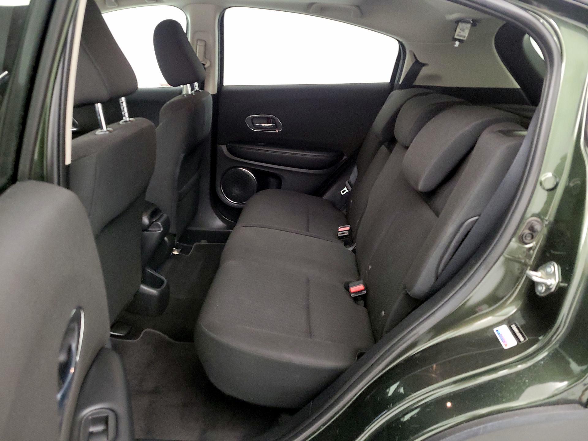 Thumbnail: 2018 Honda HR-V - 19