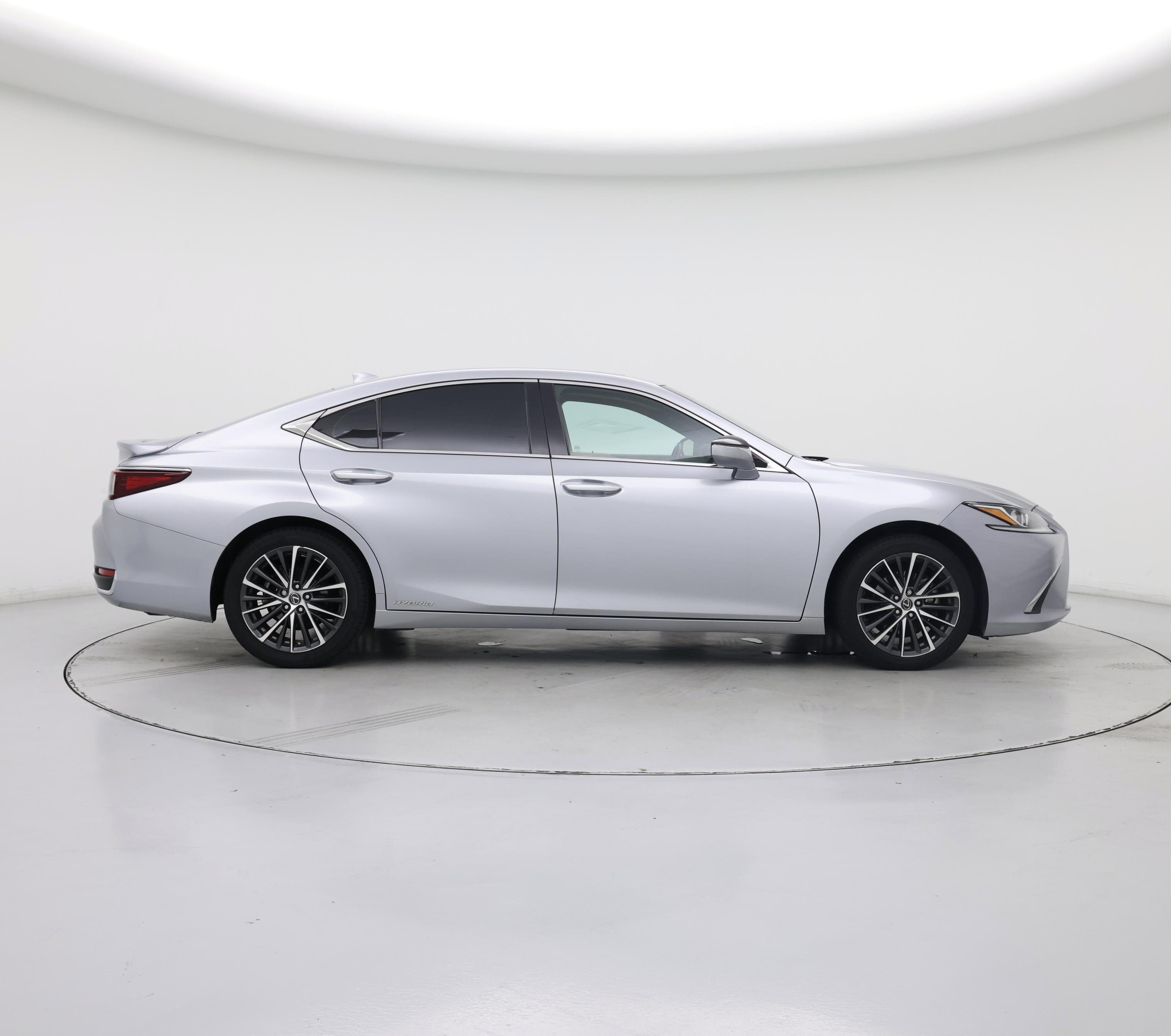 Thumbnail: 2022 Lexus ES - 7