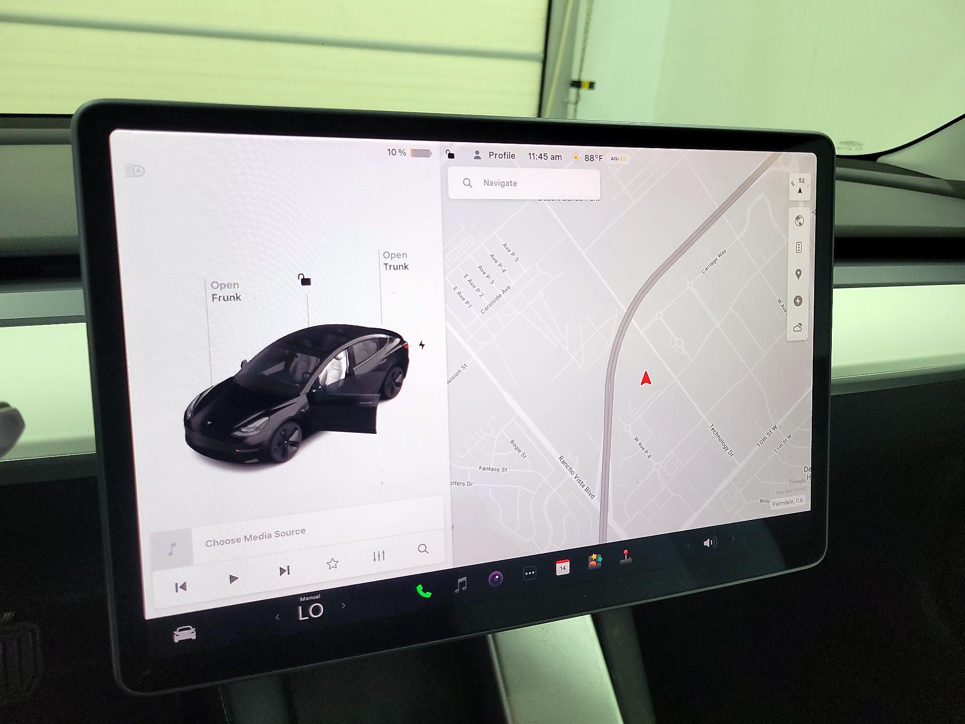 Thumbnail: 2021 Tesla Model 3 - 15