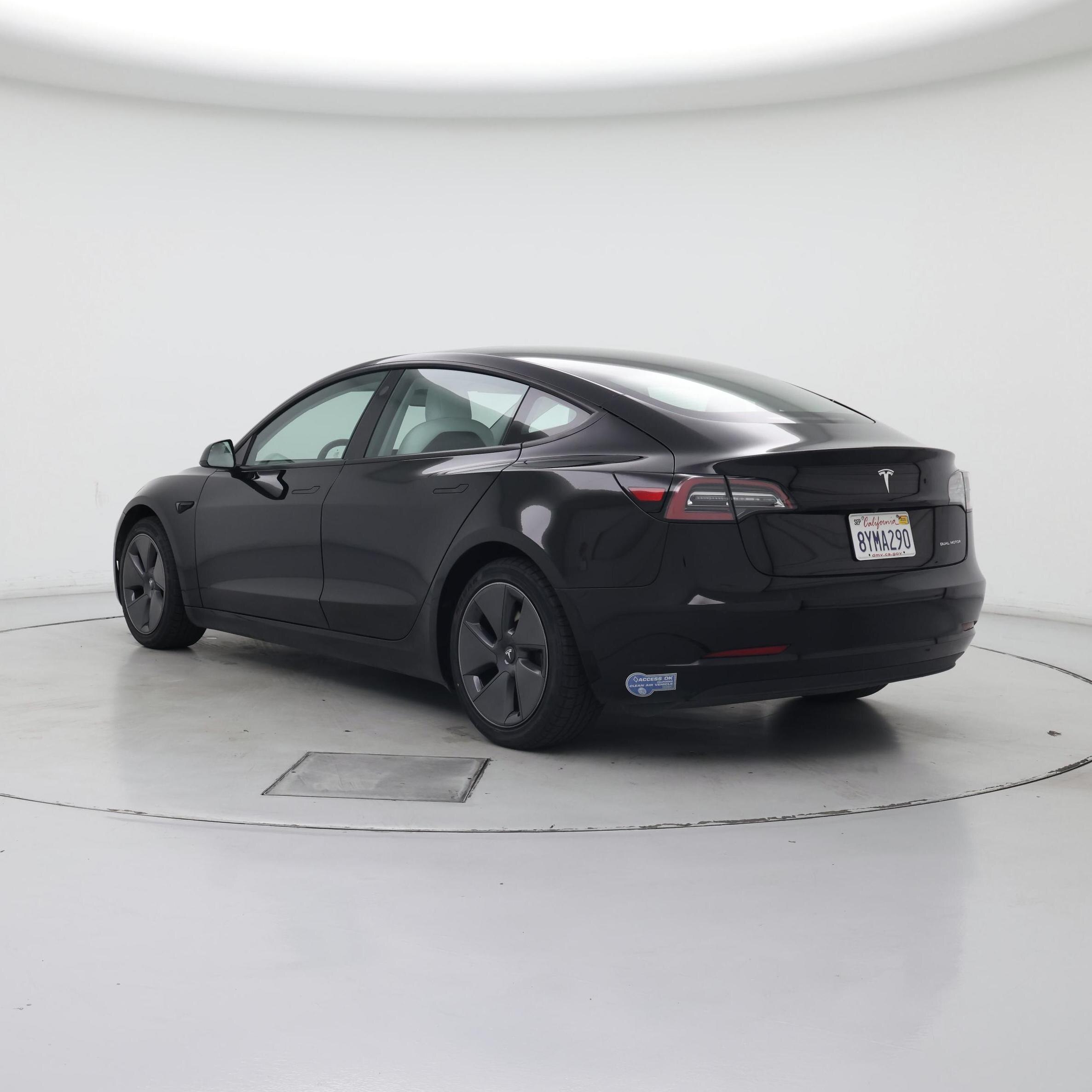 Thumbnail: 2021 Tesla Model 3 - 2