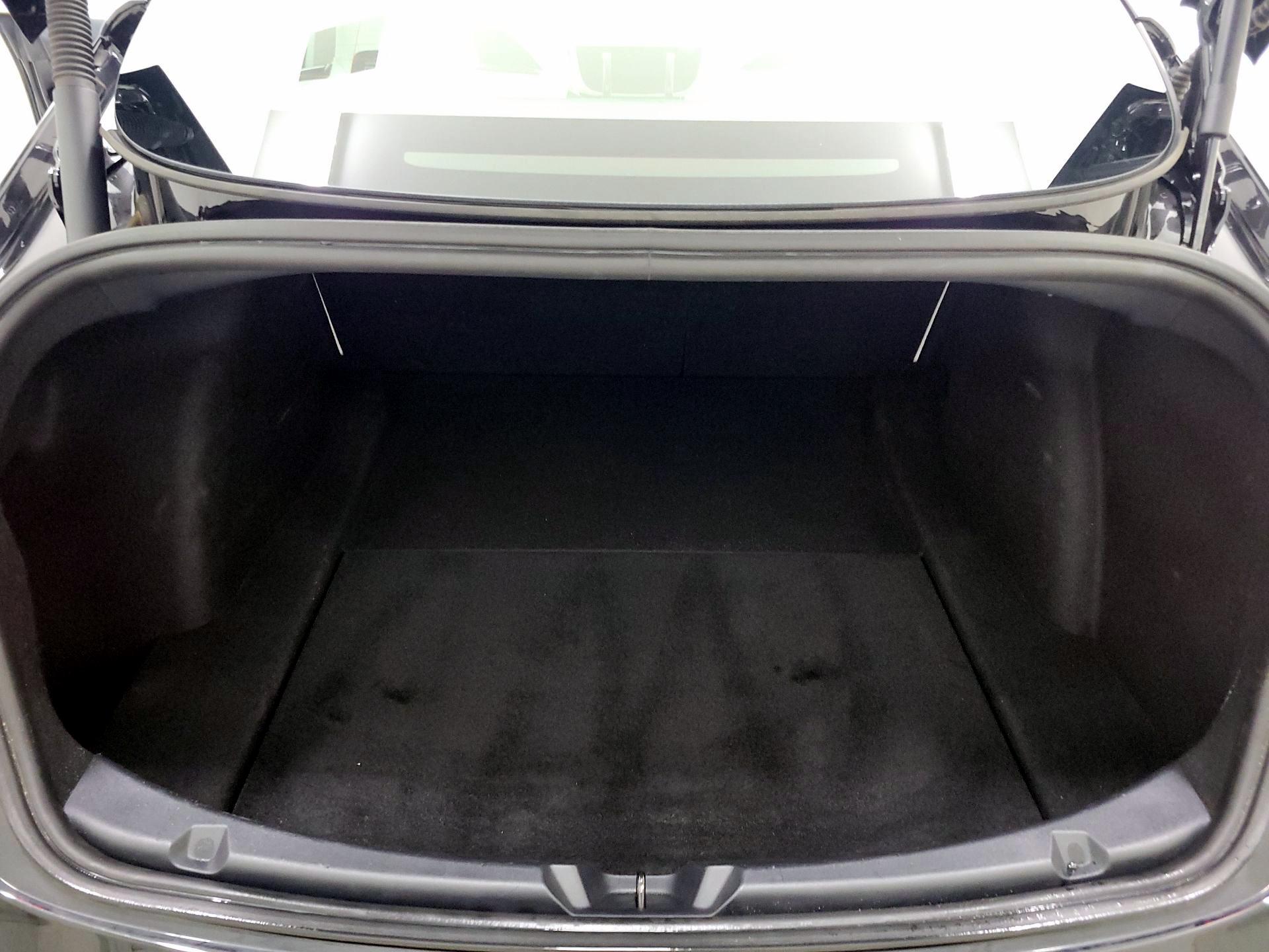 Thumbnail: 2021 Tesla Model 3 - 19