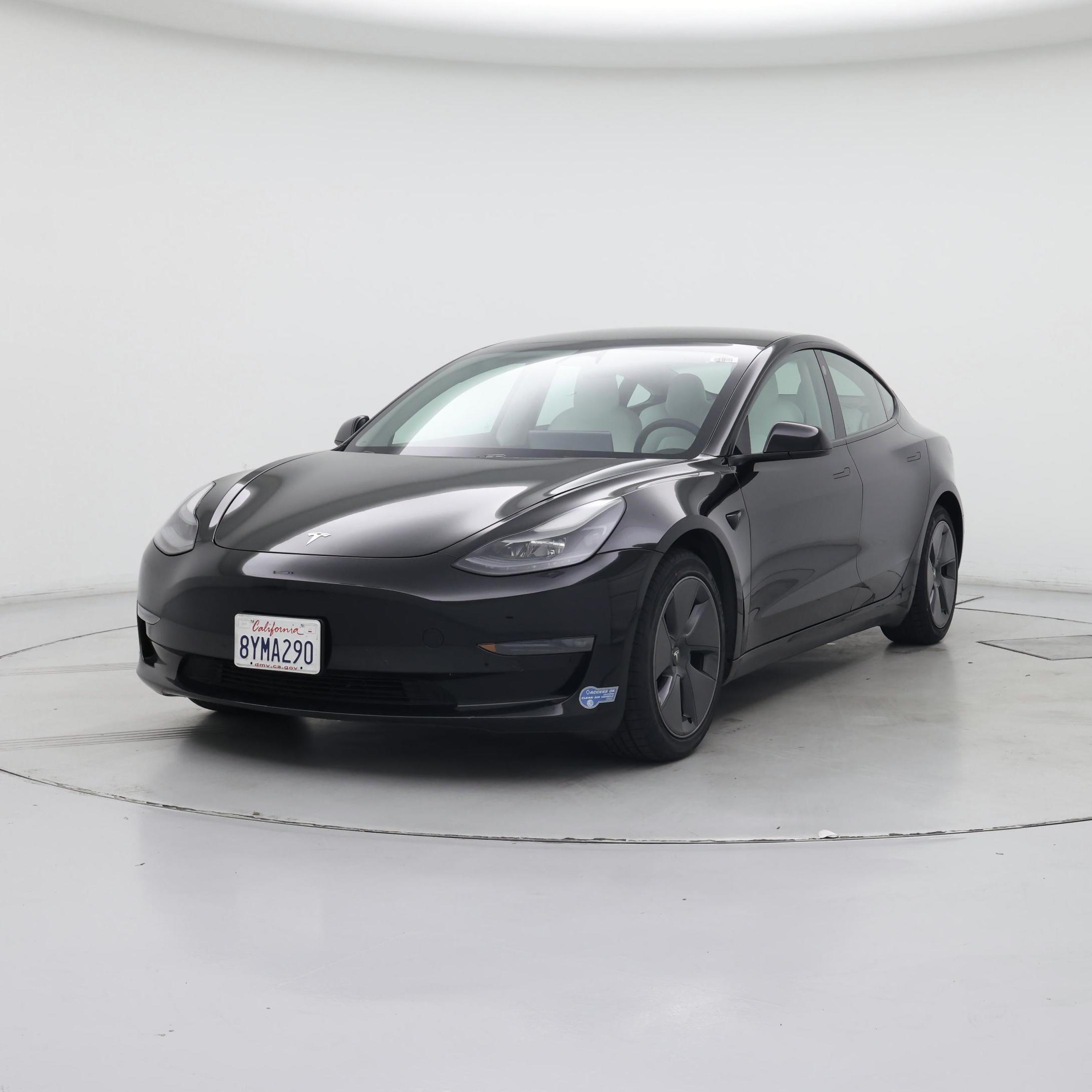 Thumbnail: 2021 Tesla Model 3 - 4