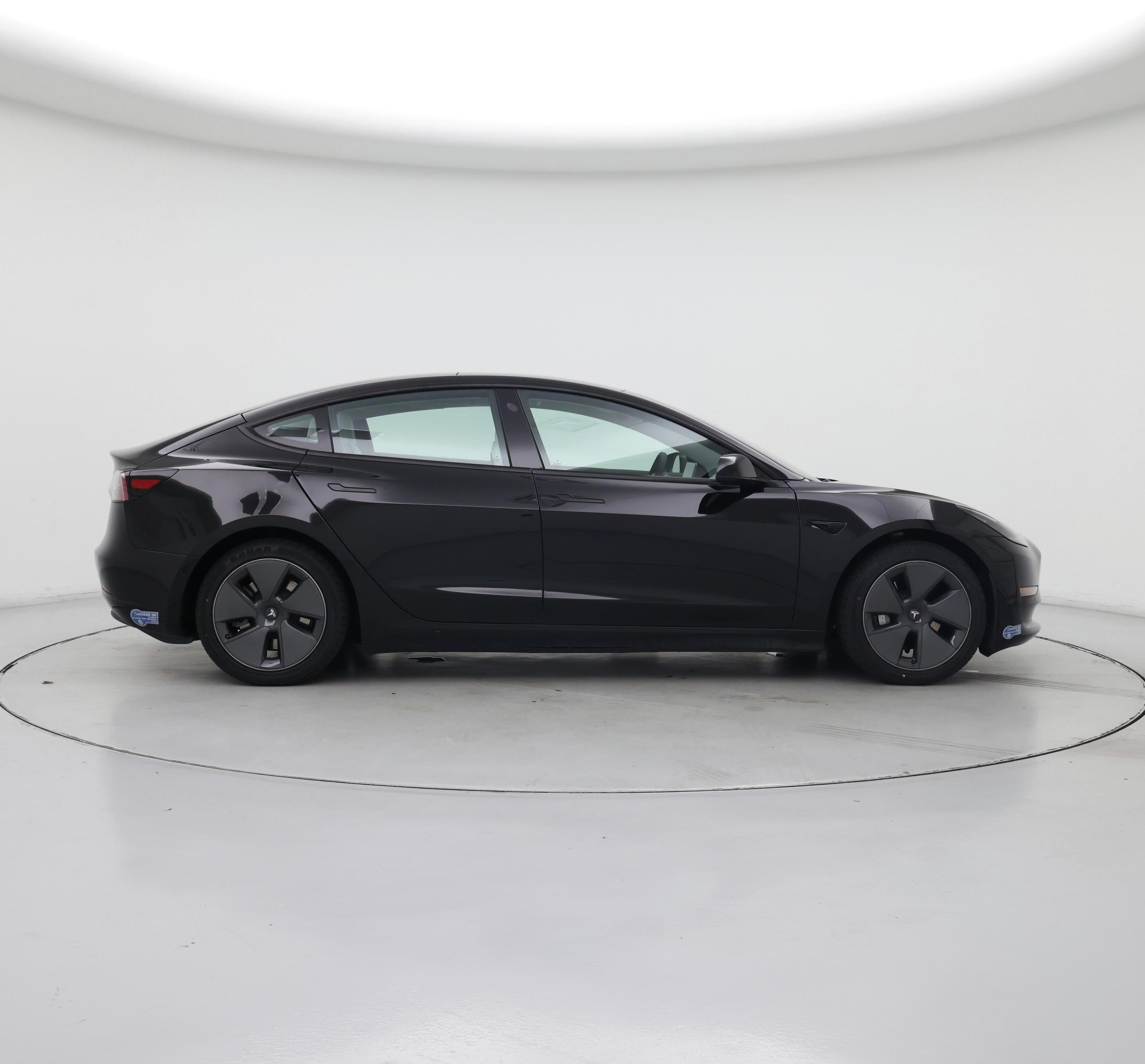 Thumbnail: 2021 Tesla Model 3 - 7