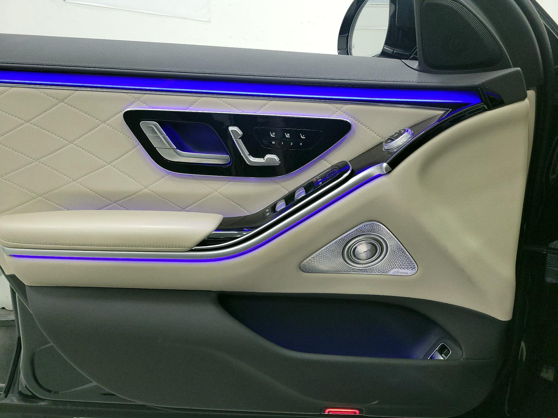 Thumbnail: 2021 Mercedes-Benz S-Class - 12