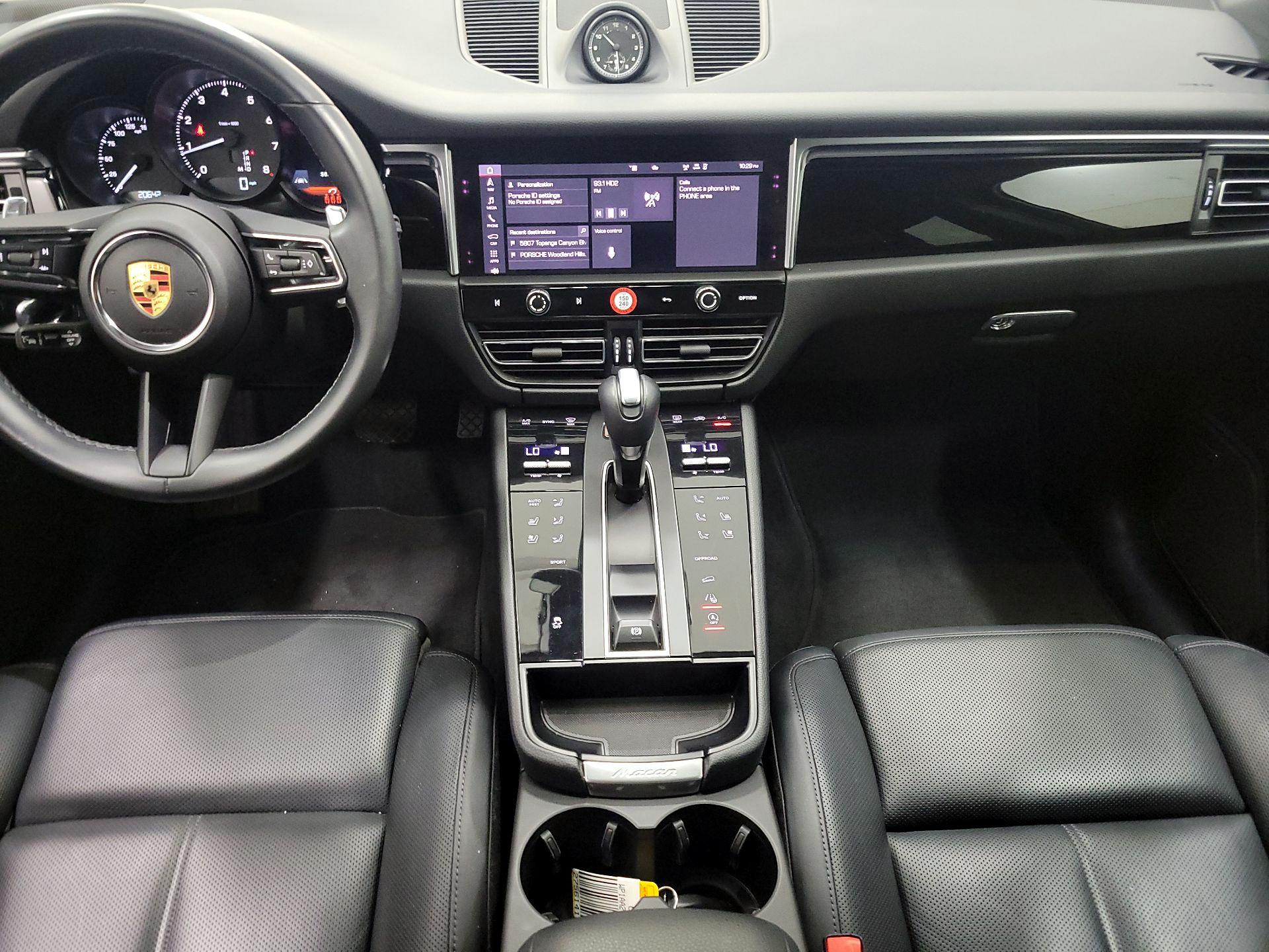 Thumbnail: 2024 Porsche Macan - 9