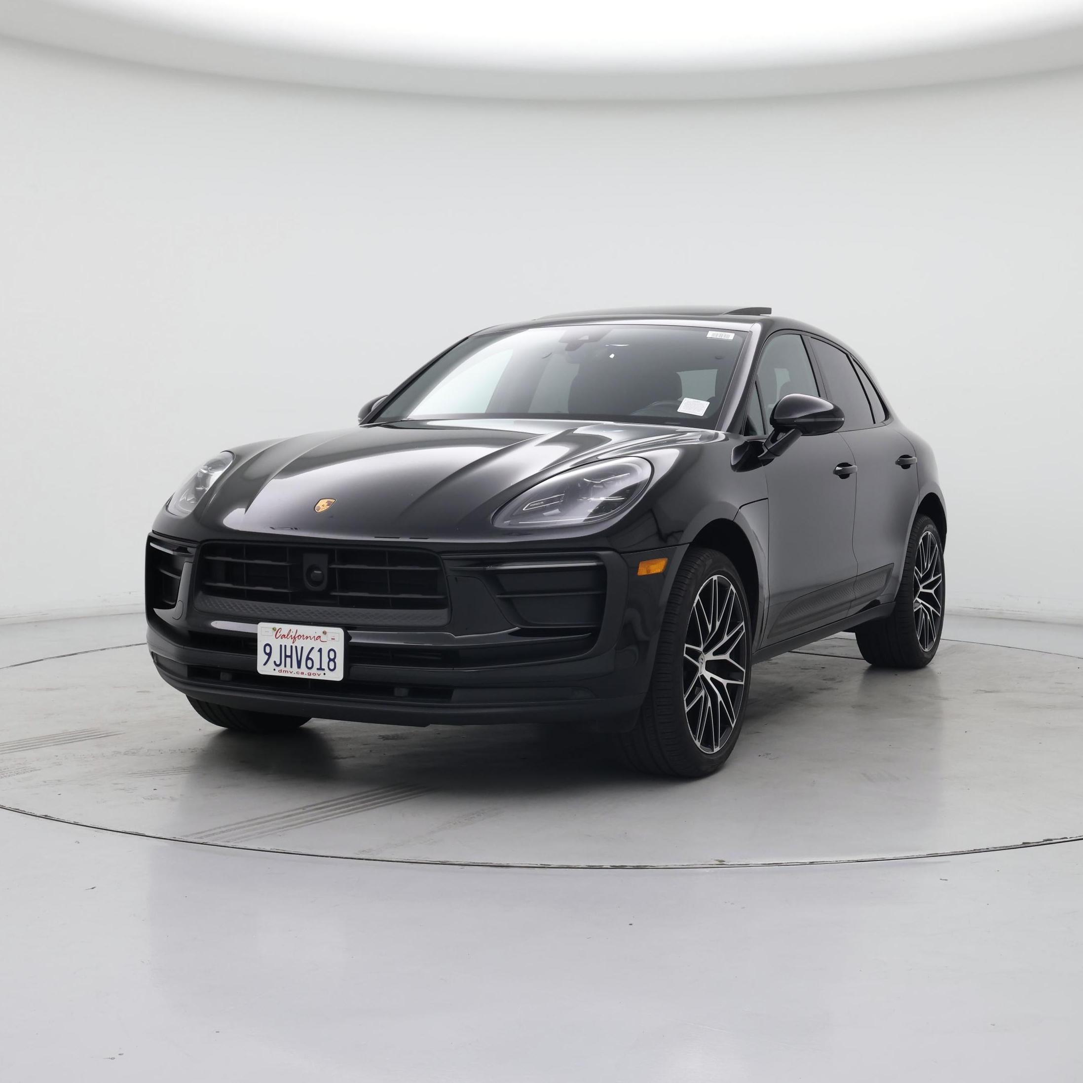 Thumbnail: 2024 Porsche Macan - 4
