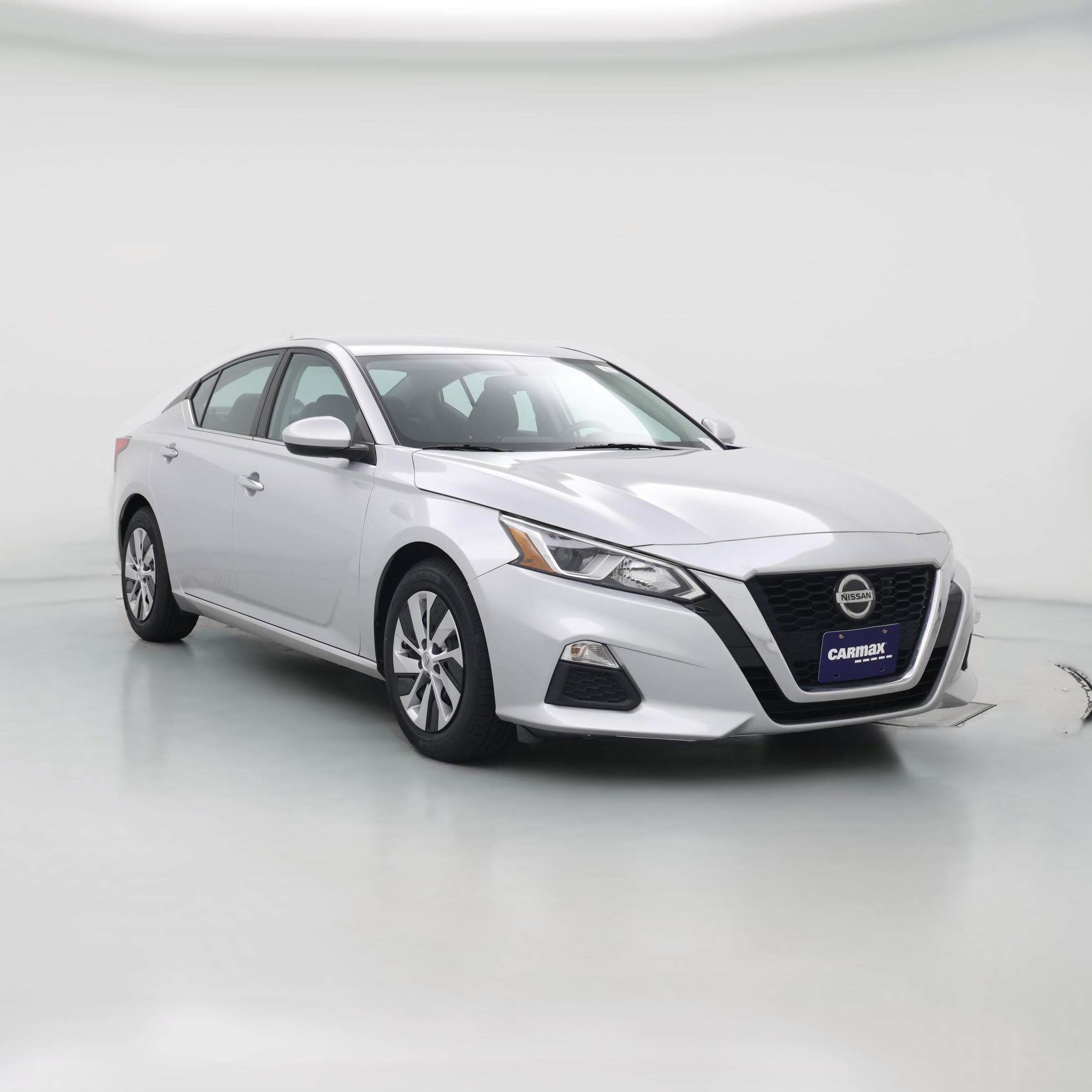 Thumbnail: 2020 Nissan Altima - 1