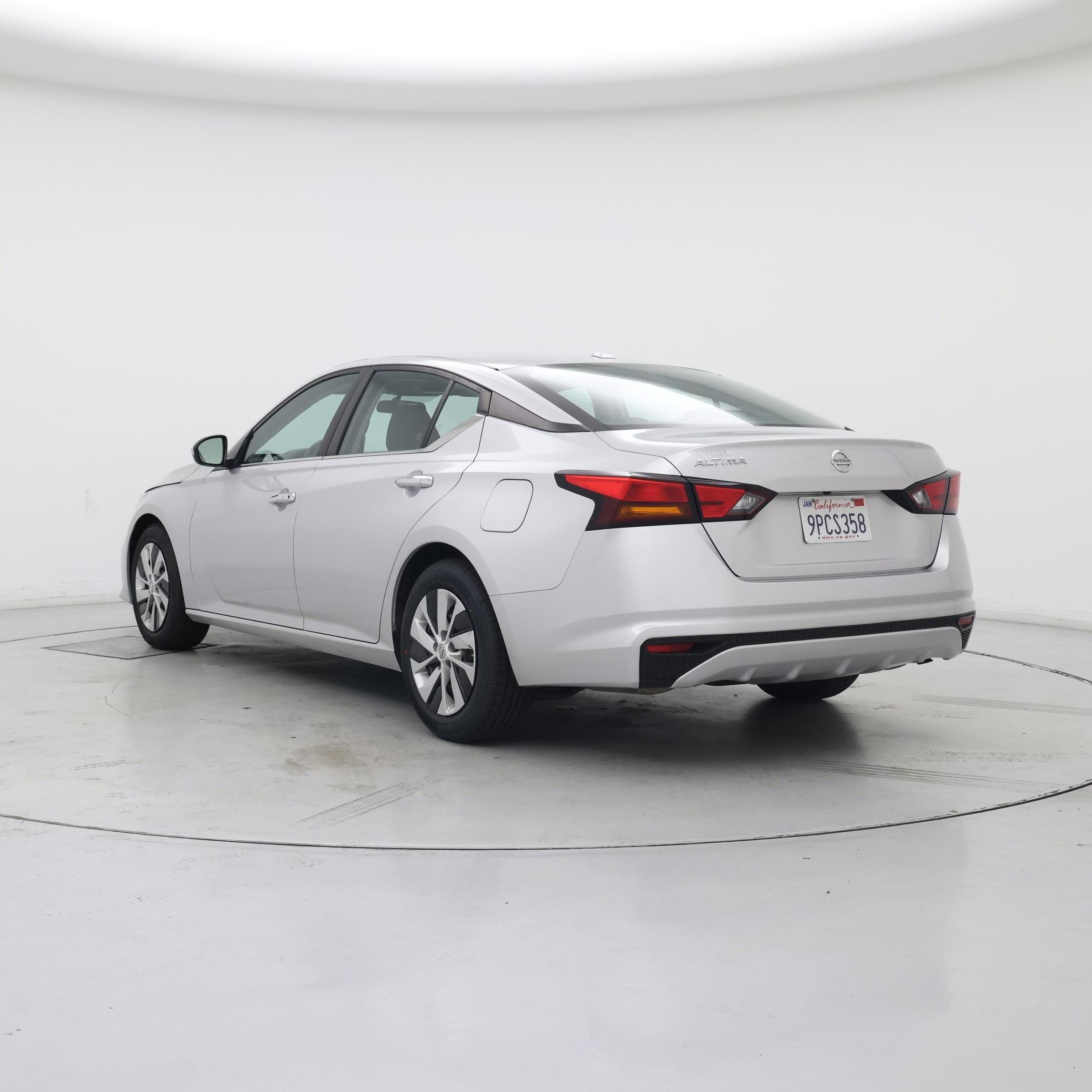 Thumbnail: 2020 Nissan Altima - 2