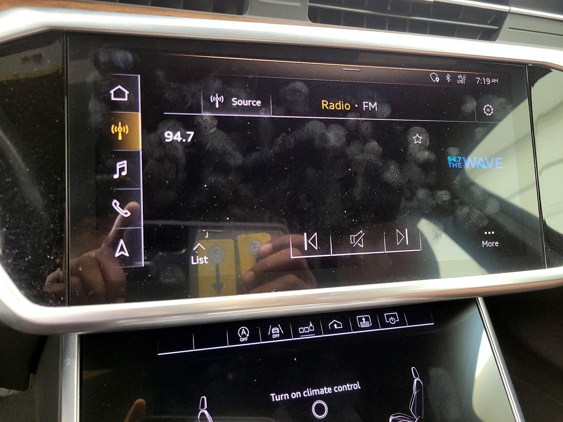 Thumbnail: 2019 Audi A6 - 16