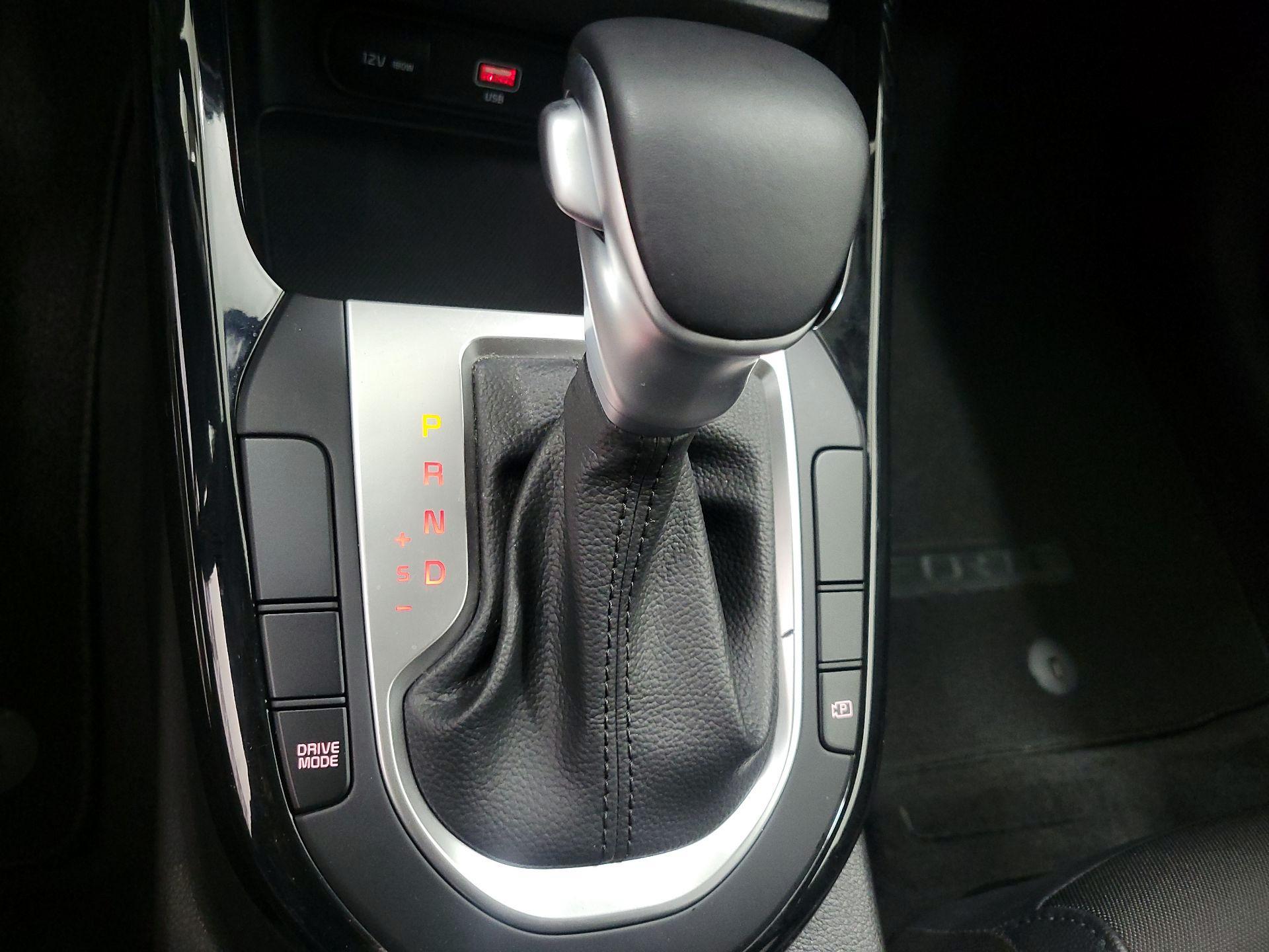 Thumbnail: 2023 Kia Forte - 18