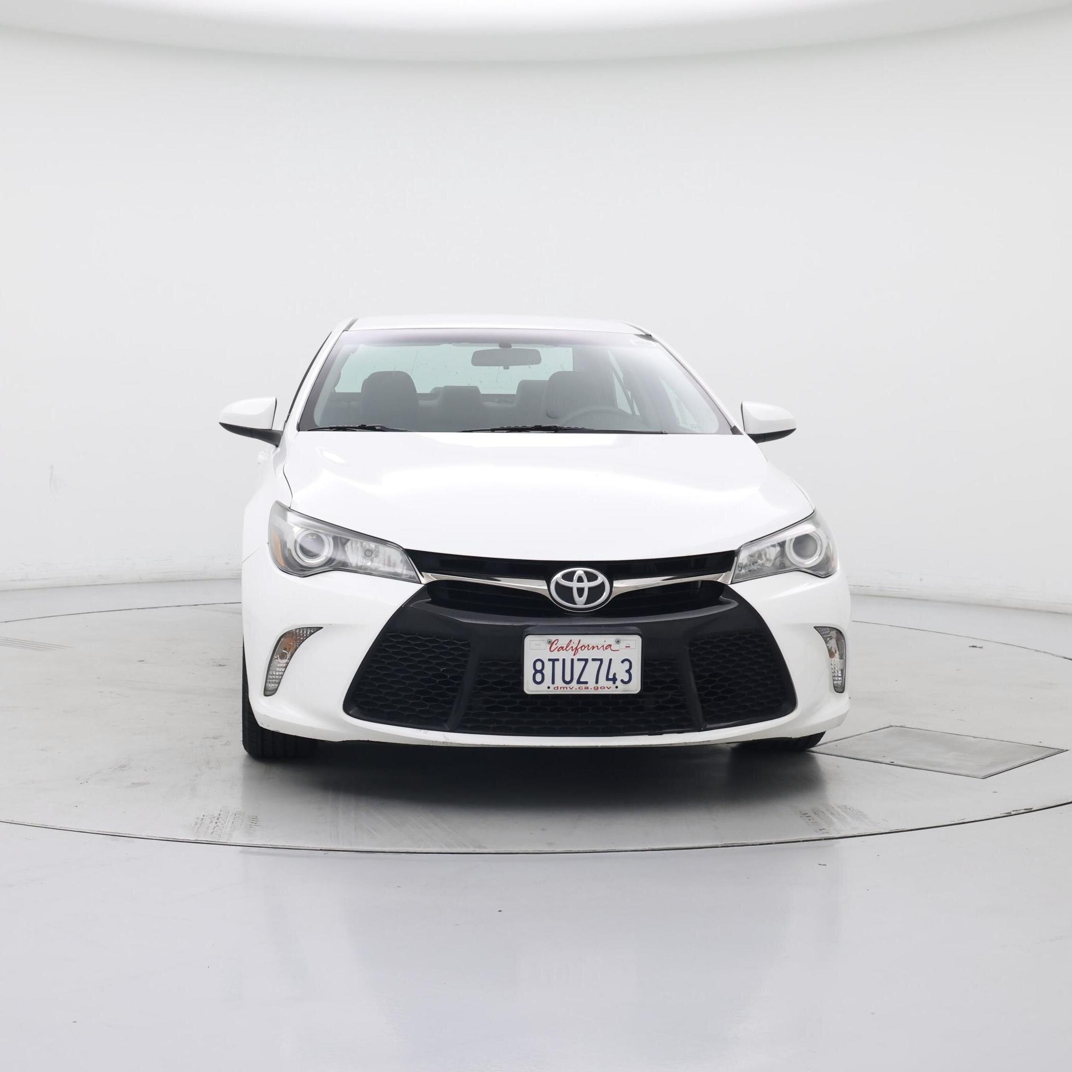 Thumbnail: 2016 Toyota Camry - 5