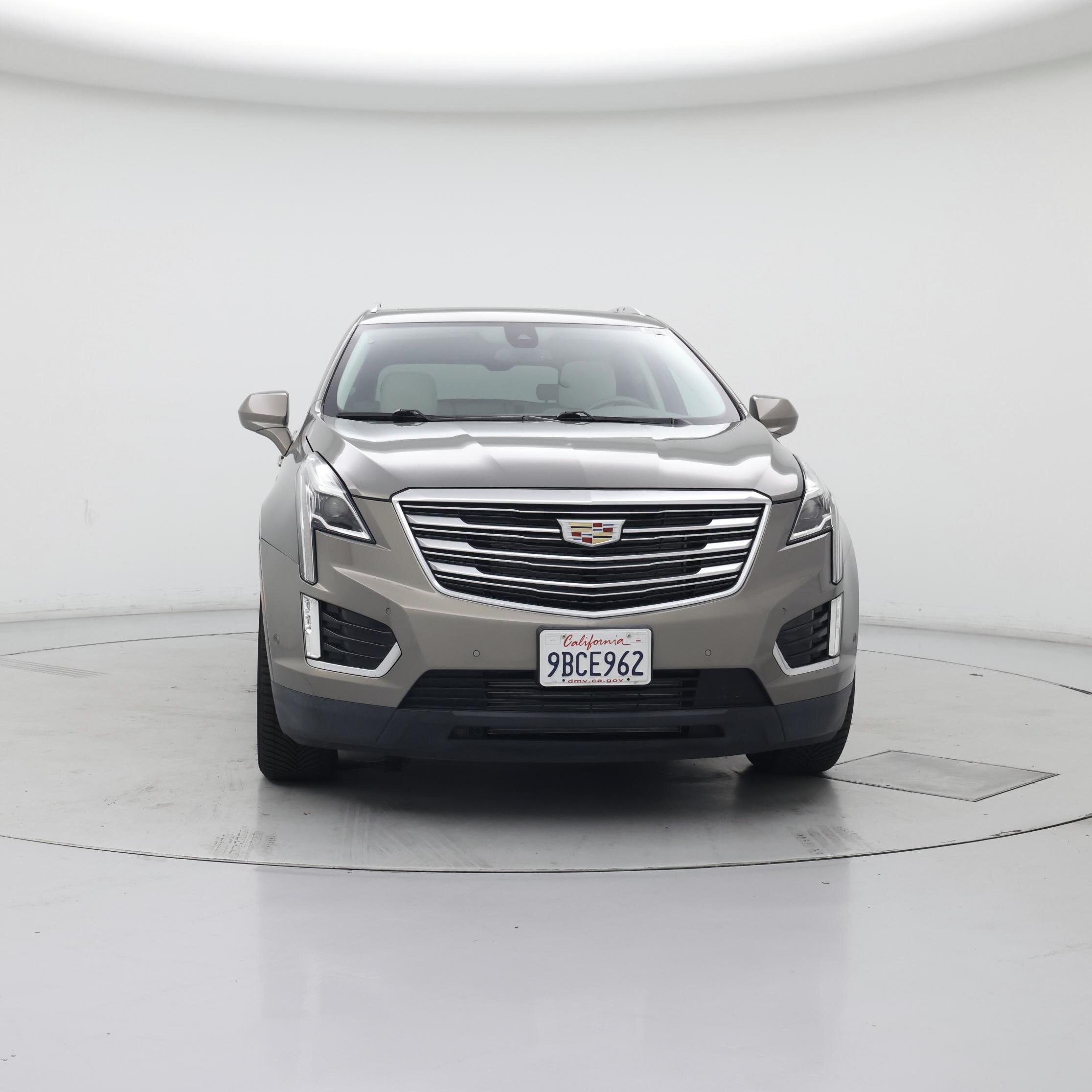 Thumbnail: 2019 Cadillac XT5 - 5