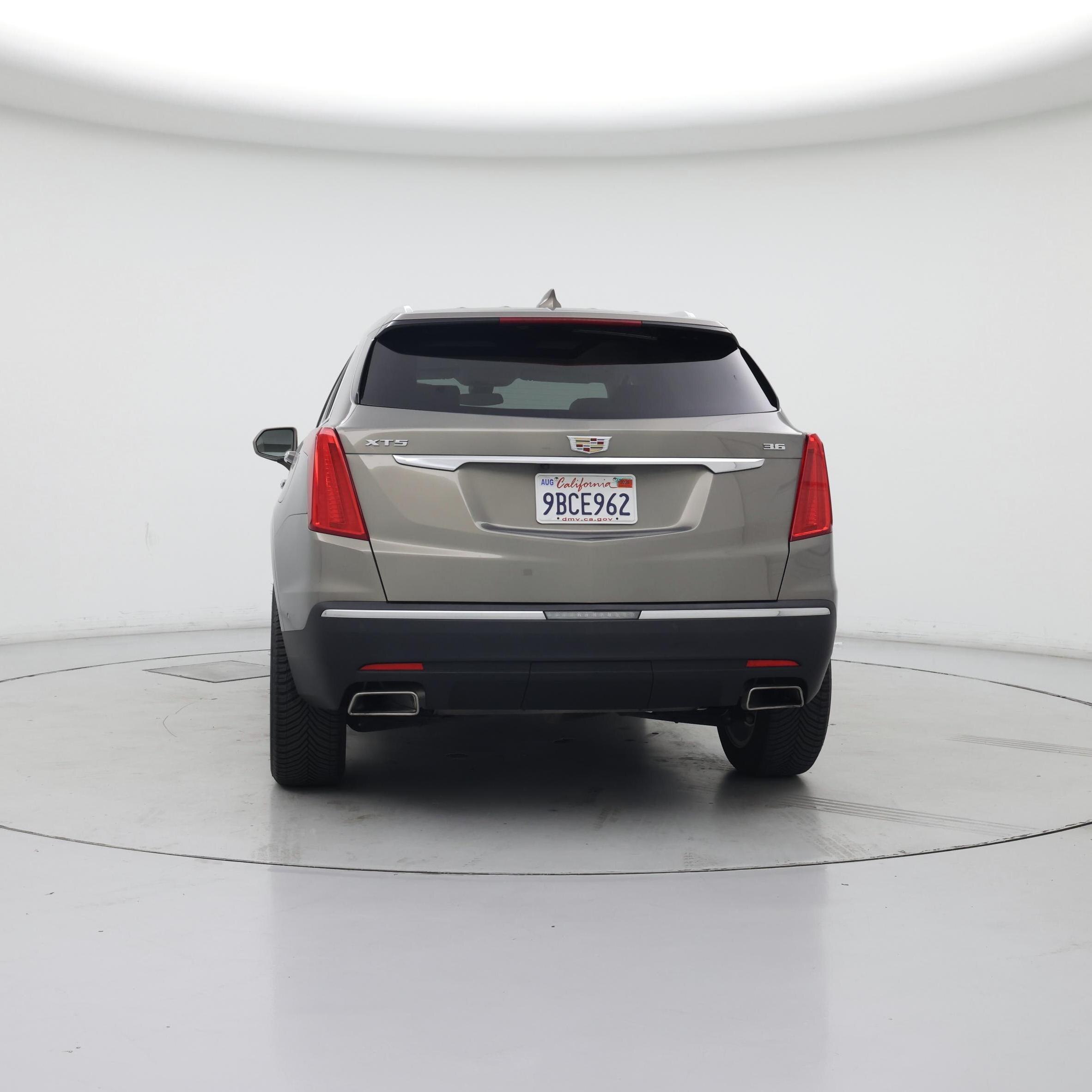 Thumbnail: 2019 Cadillac XT5 - 6