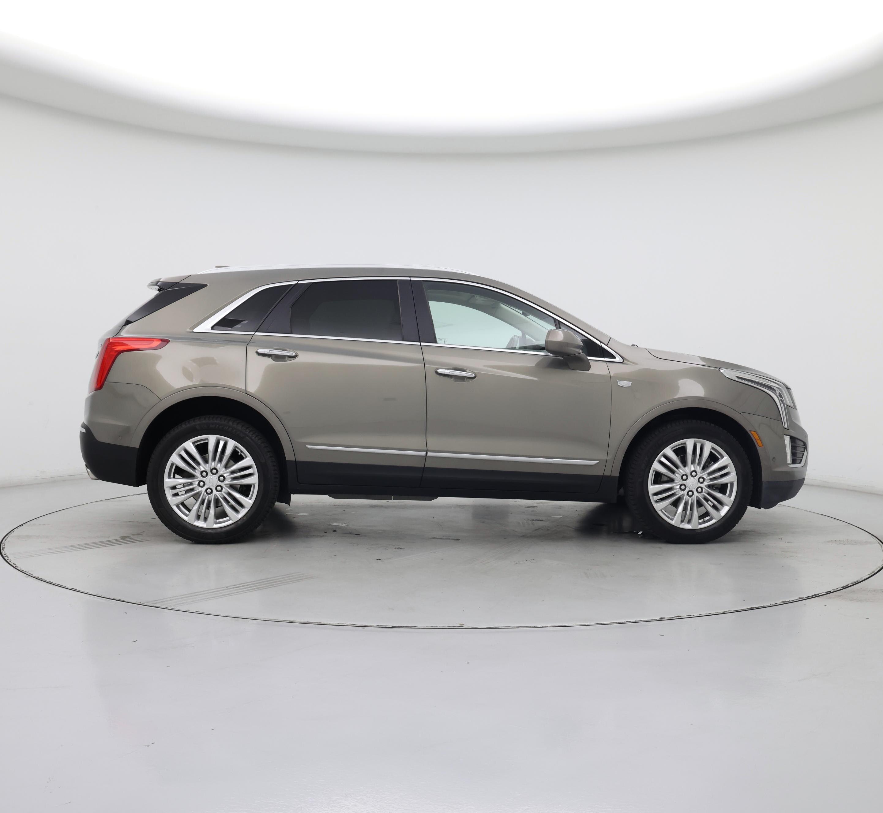 Thumbnail: 2019 Cadillac XT5 - 7