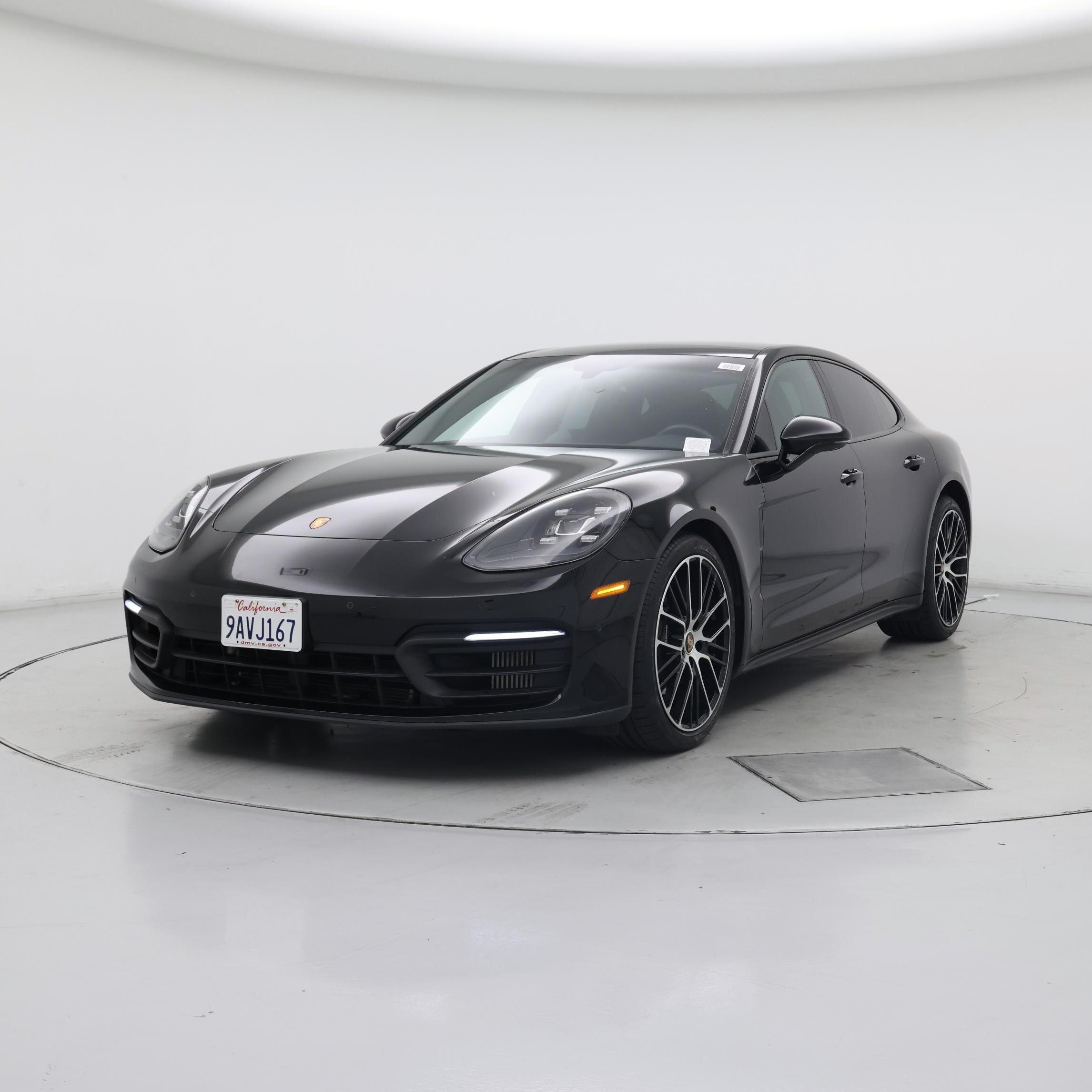 Thumbnail: 2022 Porsche Panamera - 4