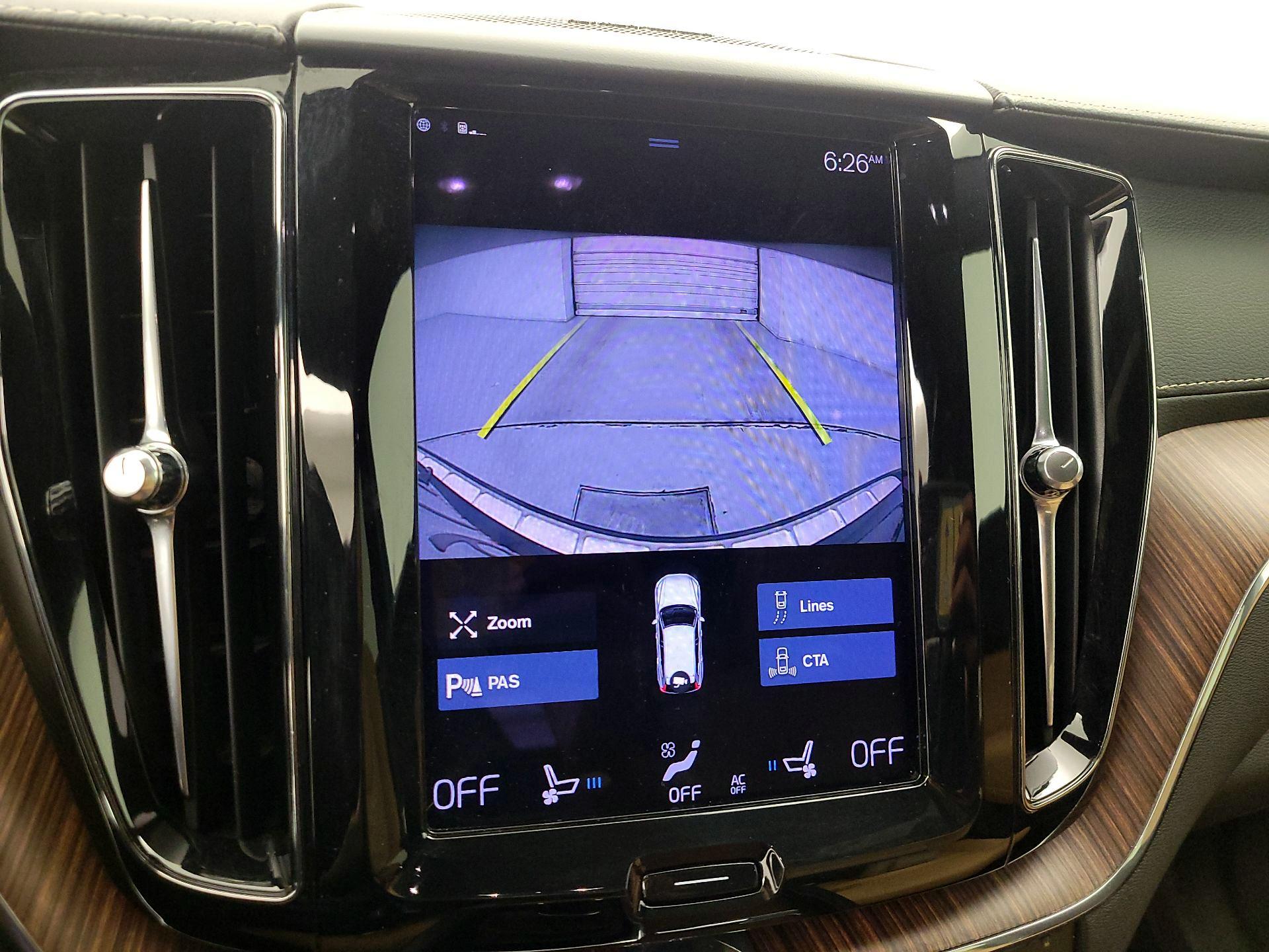 Thumbnail: 2021 Volvo XC60 - 15