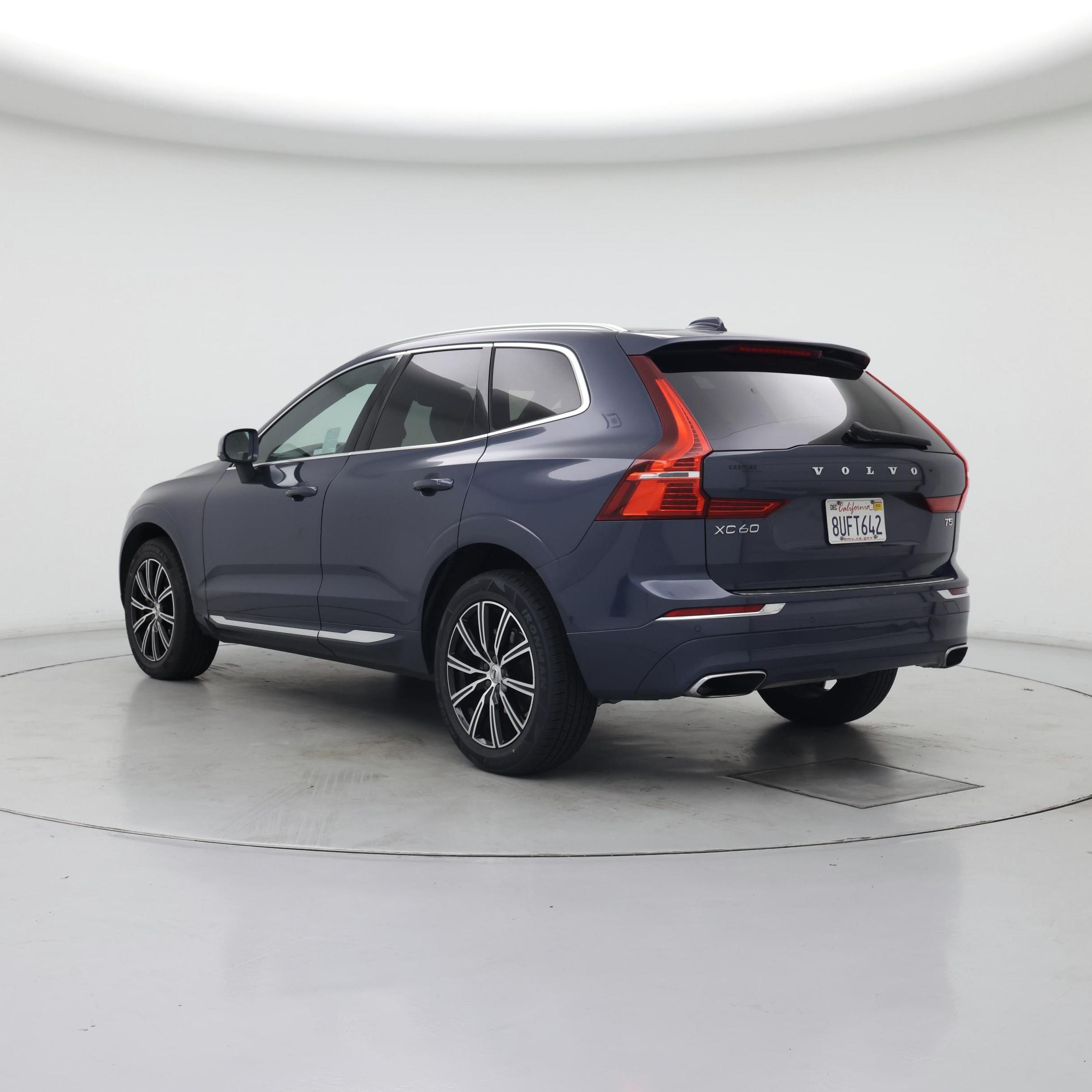 Thumbnail: 2021 Volvo XC60 - 2