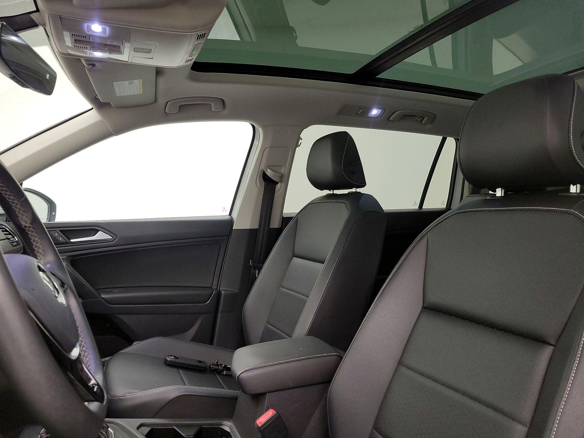 Thumbnail: 2021 Volkswagen Tiguan - 19