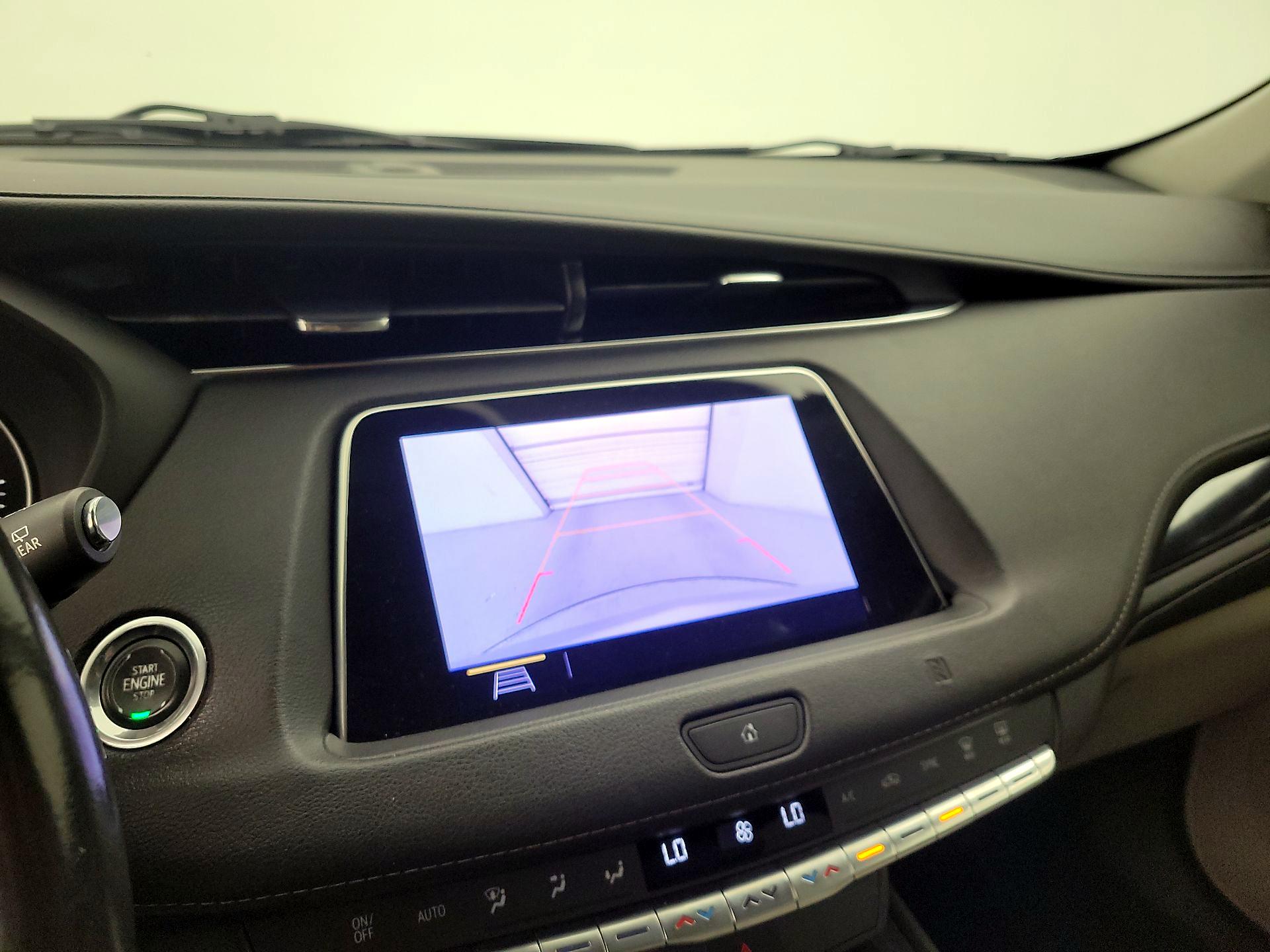 Thumbnail: 2019 Cadillac XT4 - 14