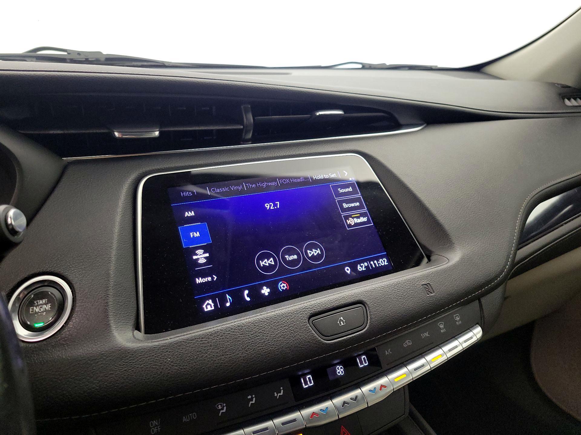 Thumbnail: 2019 Cadillac XT4 - 15